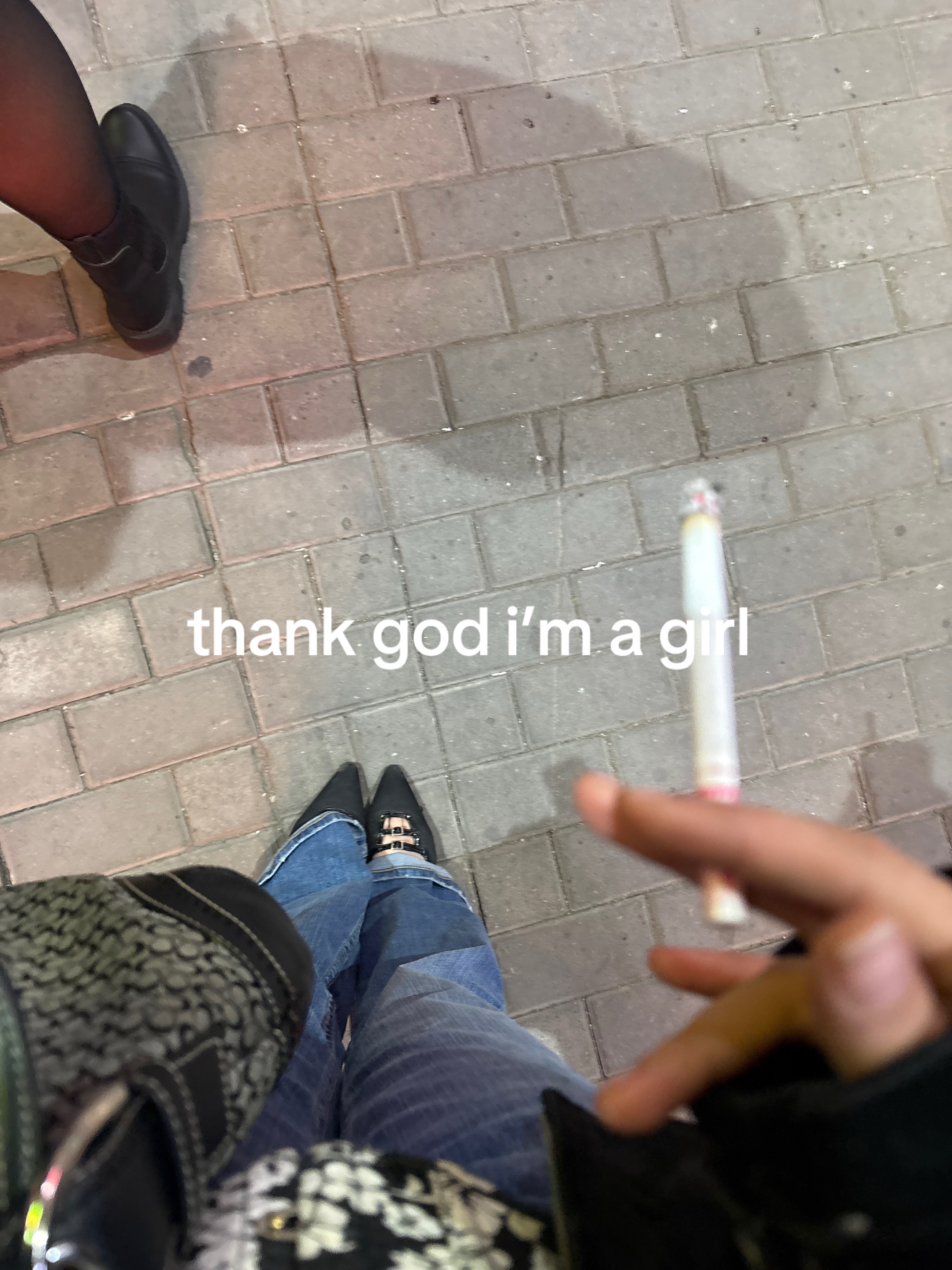 @glimmeringdarlingg