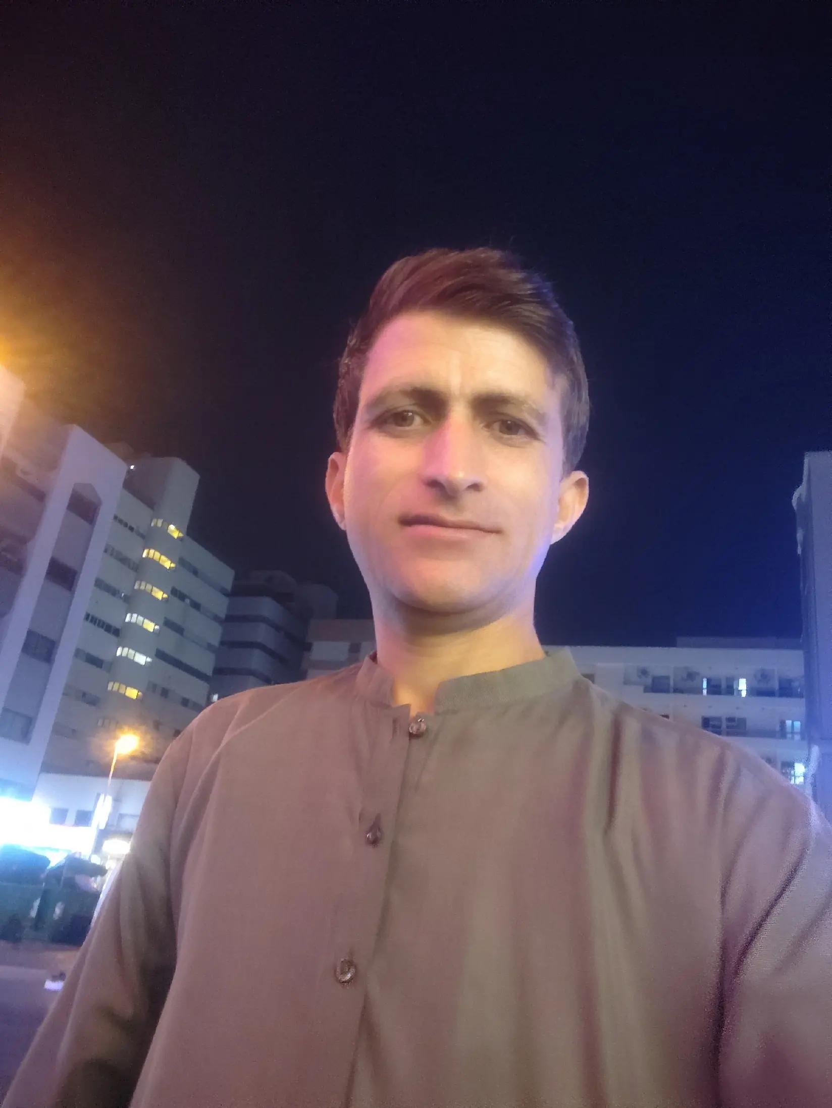 @🇦🇪Faizi 252 🇵🇰