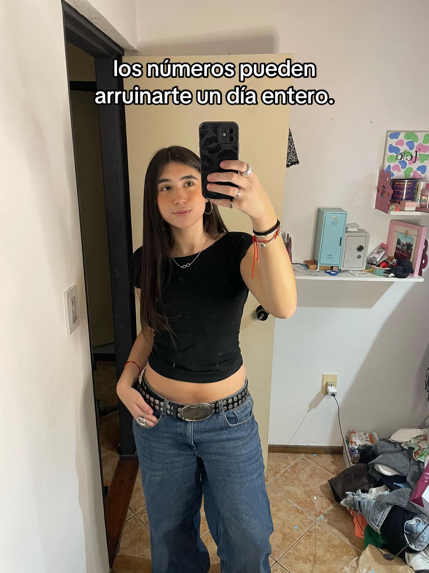 @catitaacastroo
