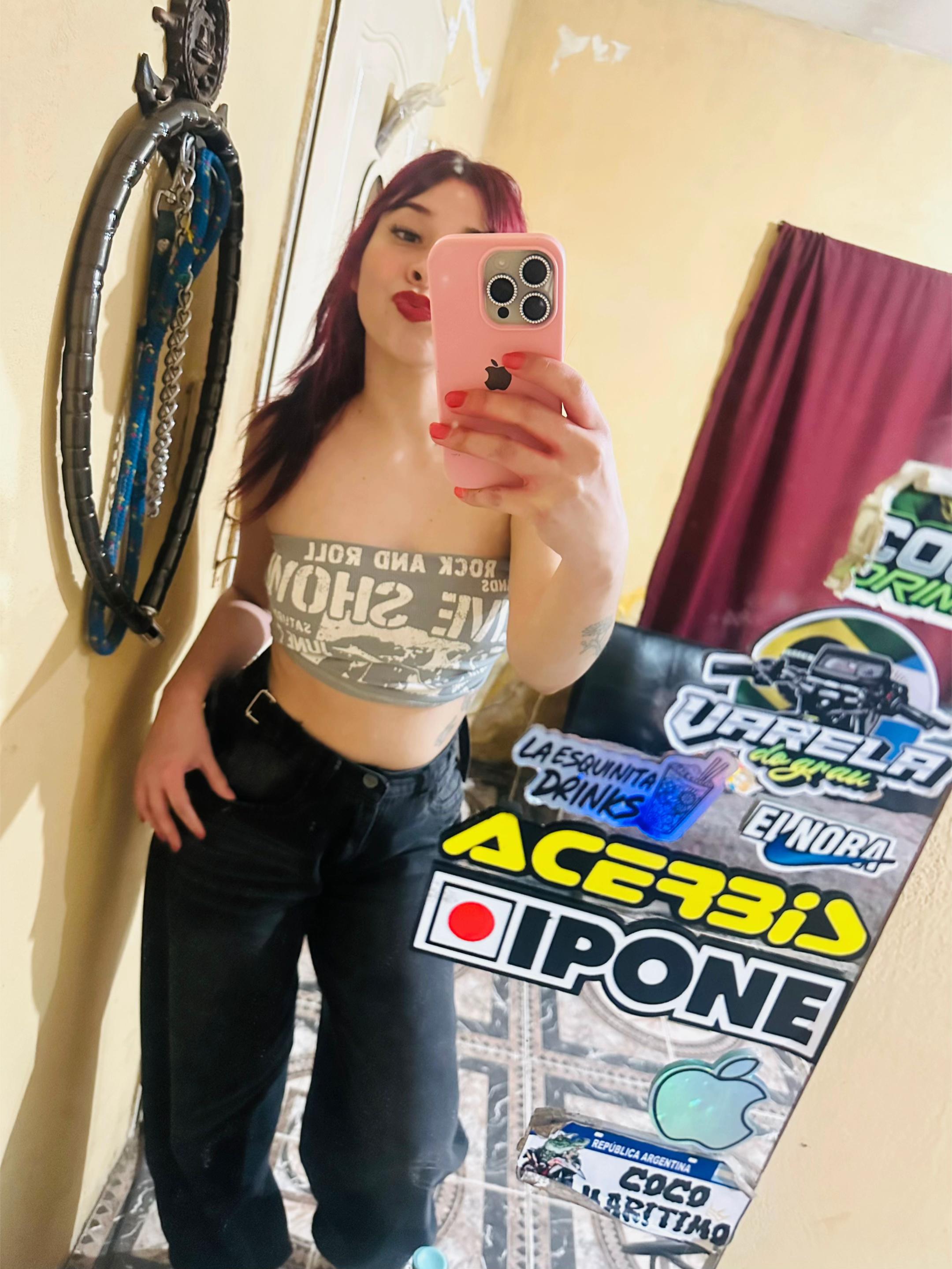 @ℳ𝑒𝓁𝒶𝓃𝓎👩🏻&zwj;🦰