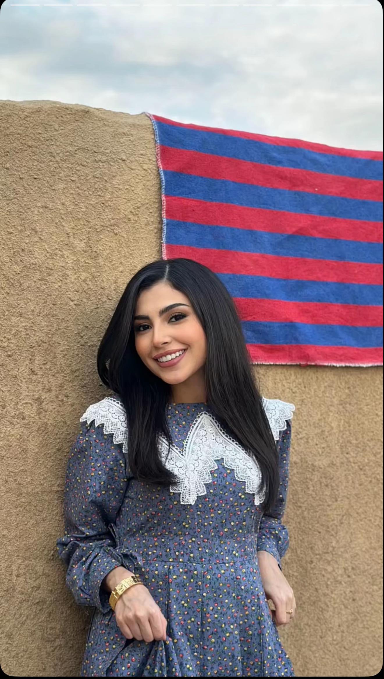 @انوش🦋