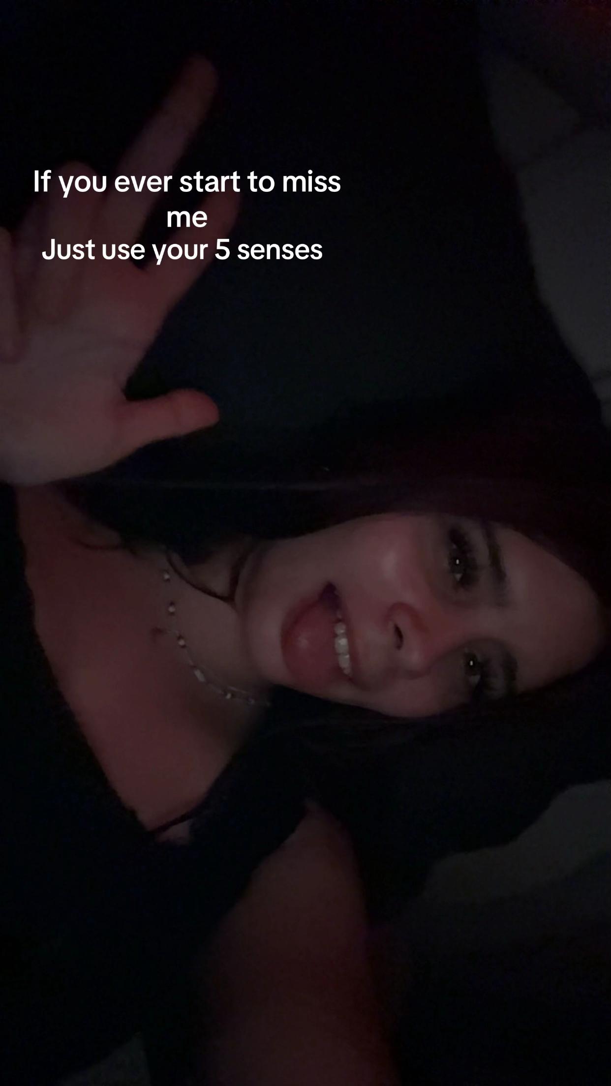 @🦕