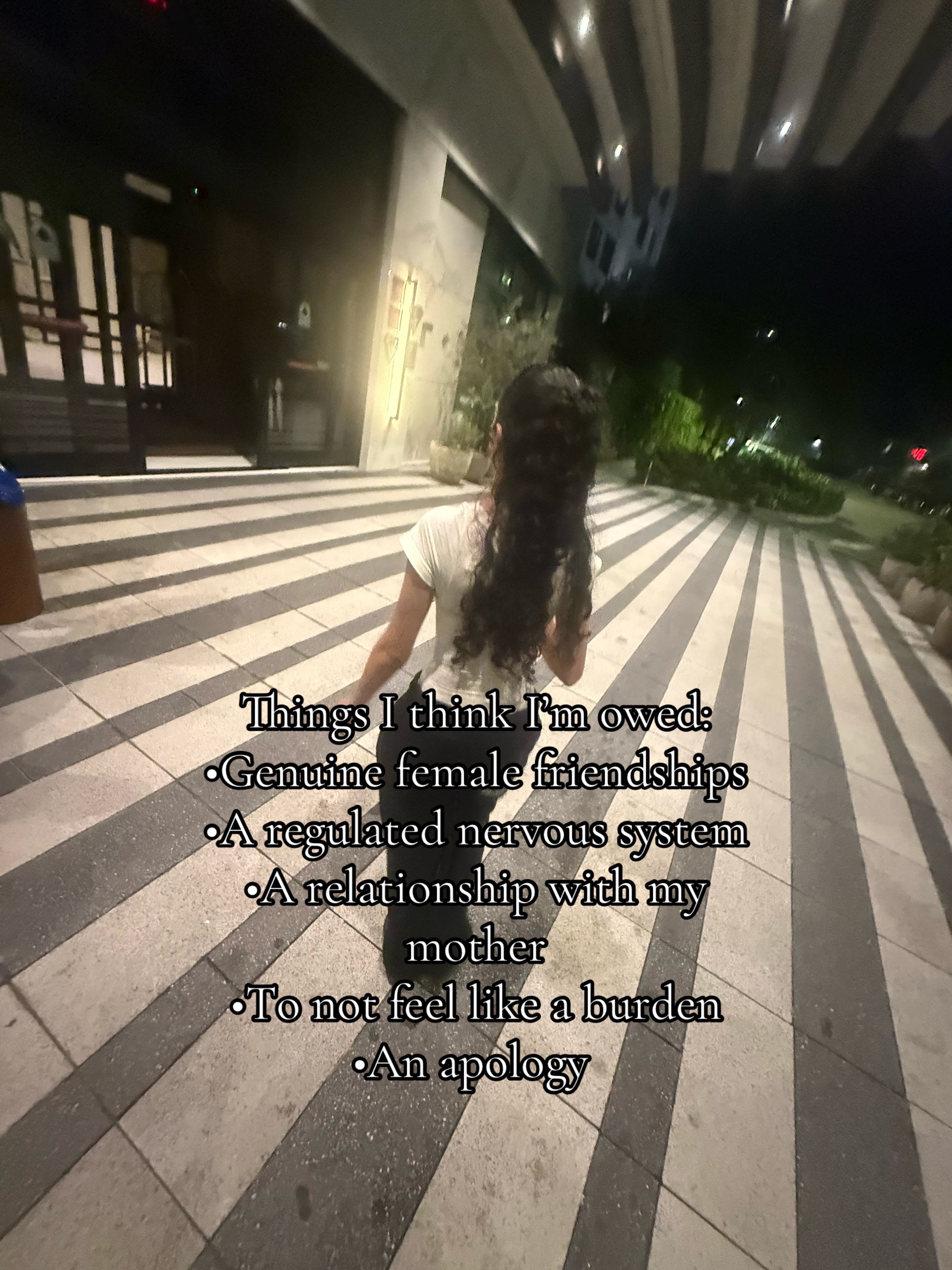 @Heluvs_ari