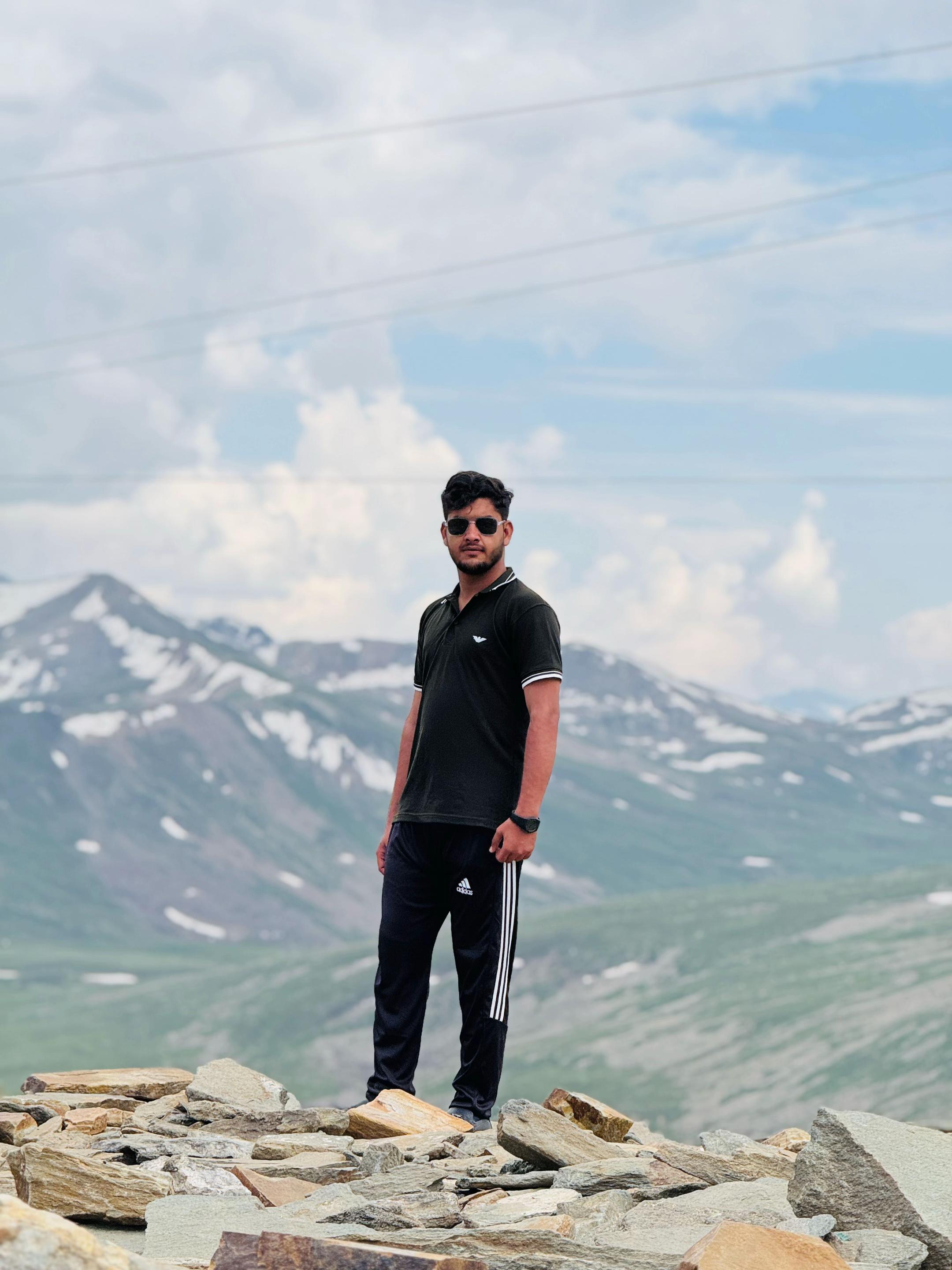 @شھبا ز کھوسہ