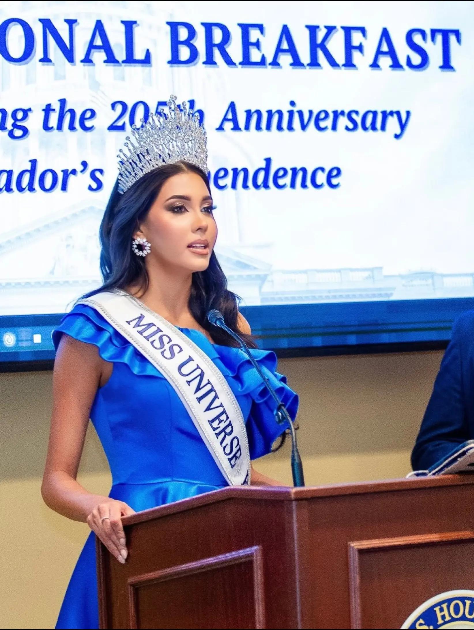 @Fans Miss universe El Salvador
