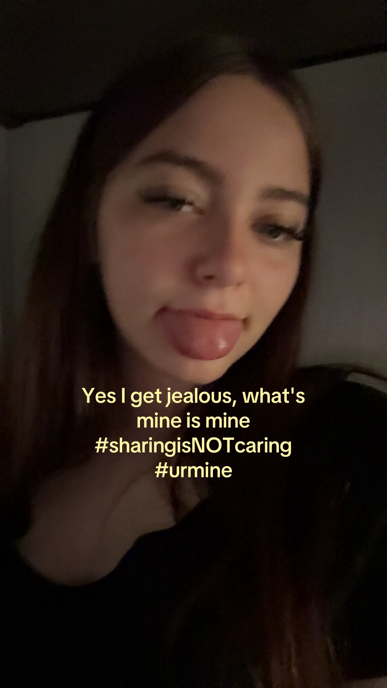 @️