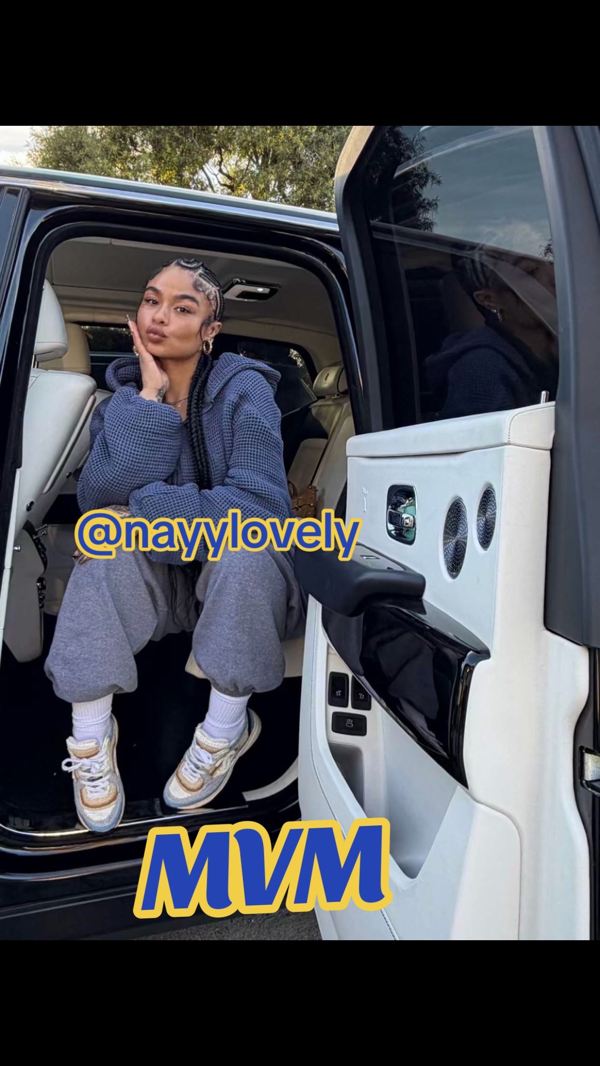 @Nayylovely