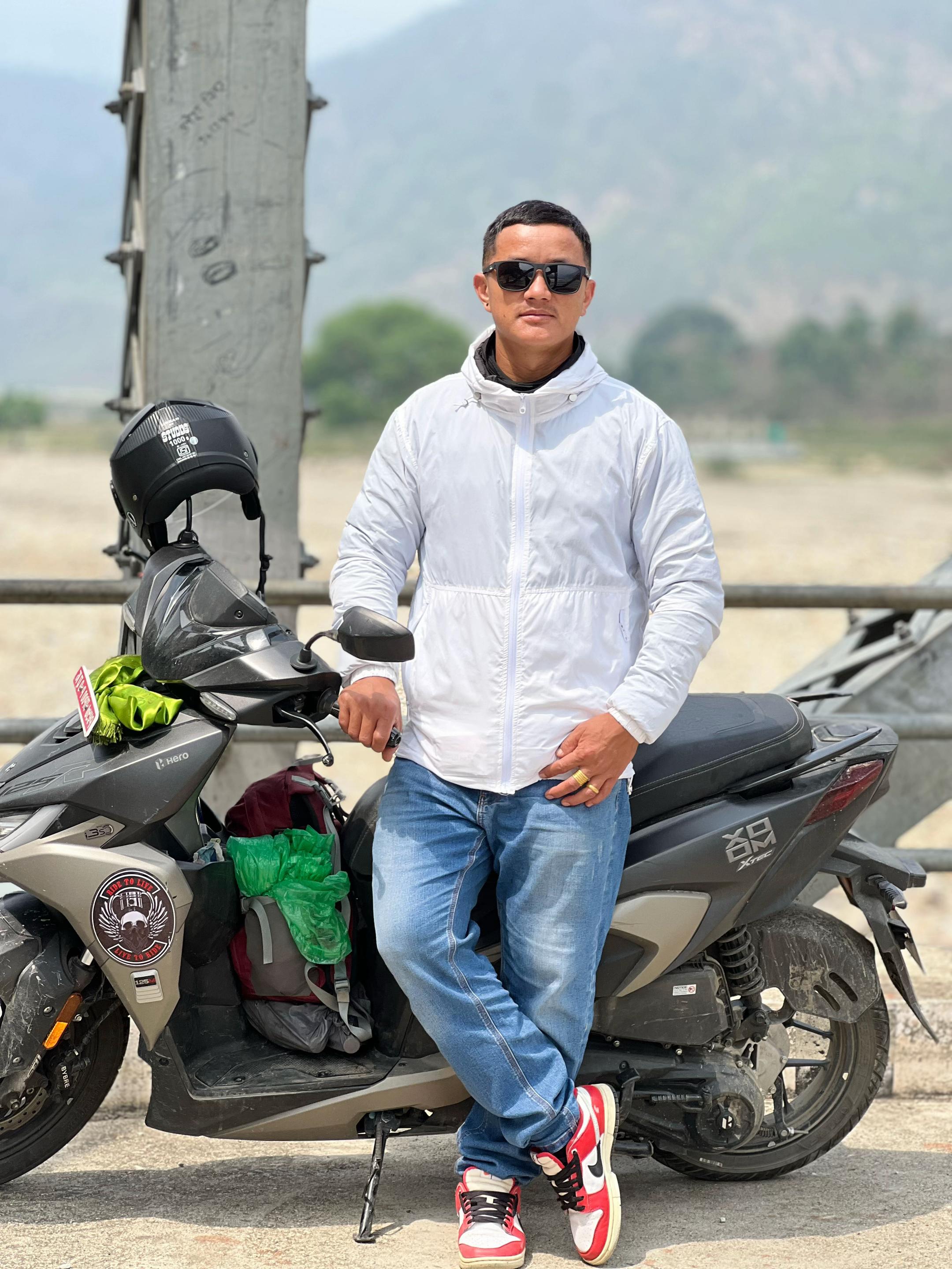 @12:25 Bale Gurung