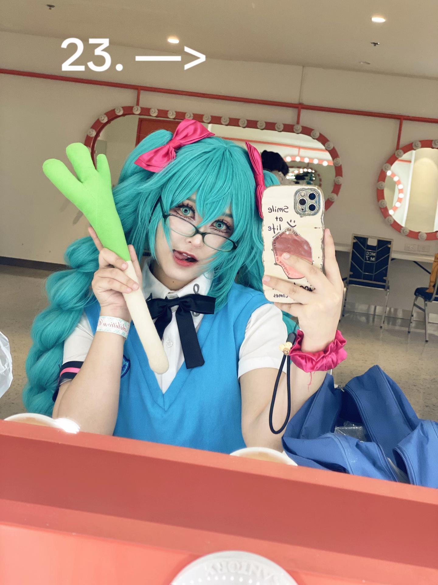 @Sesistz Cosplay