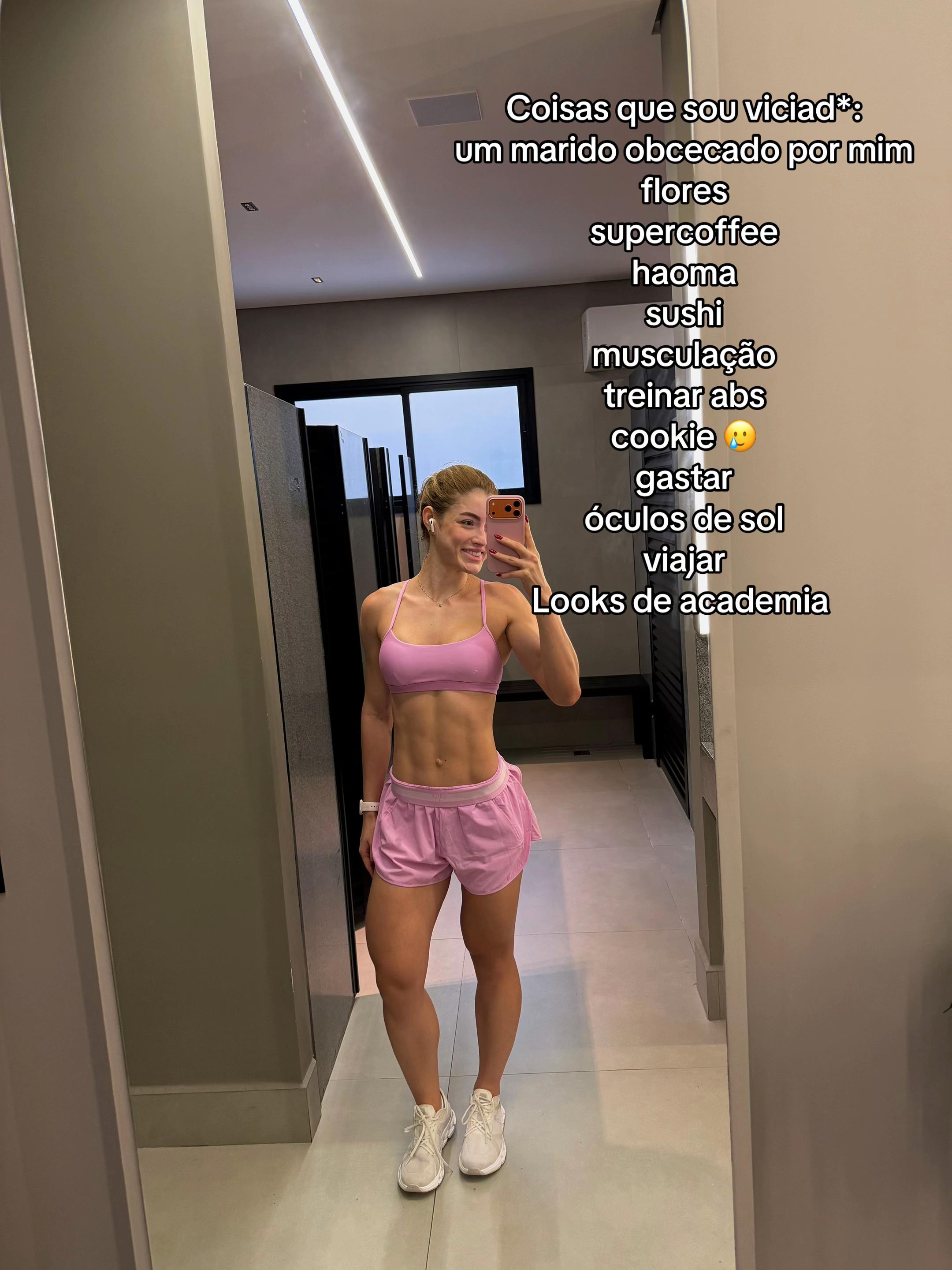 @Gabriela Alexandra