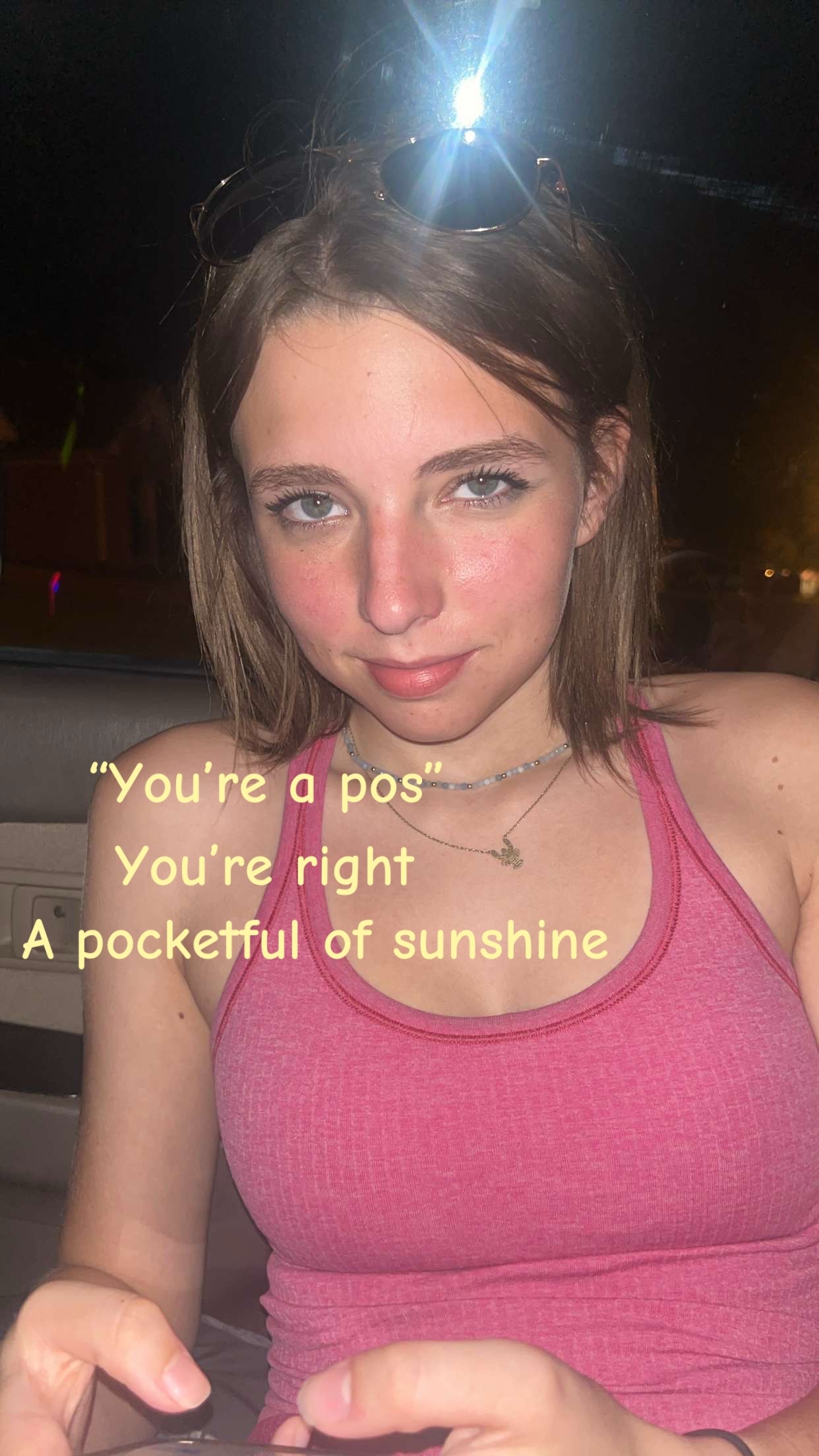 @😚