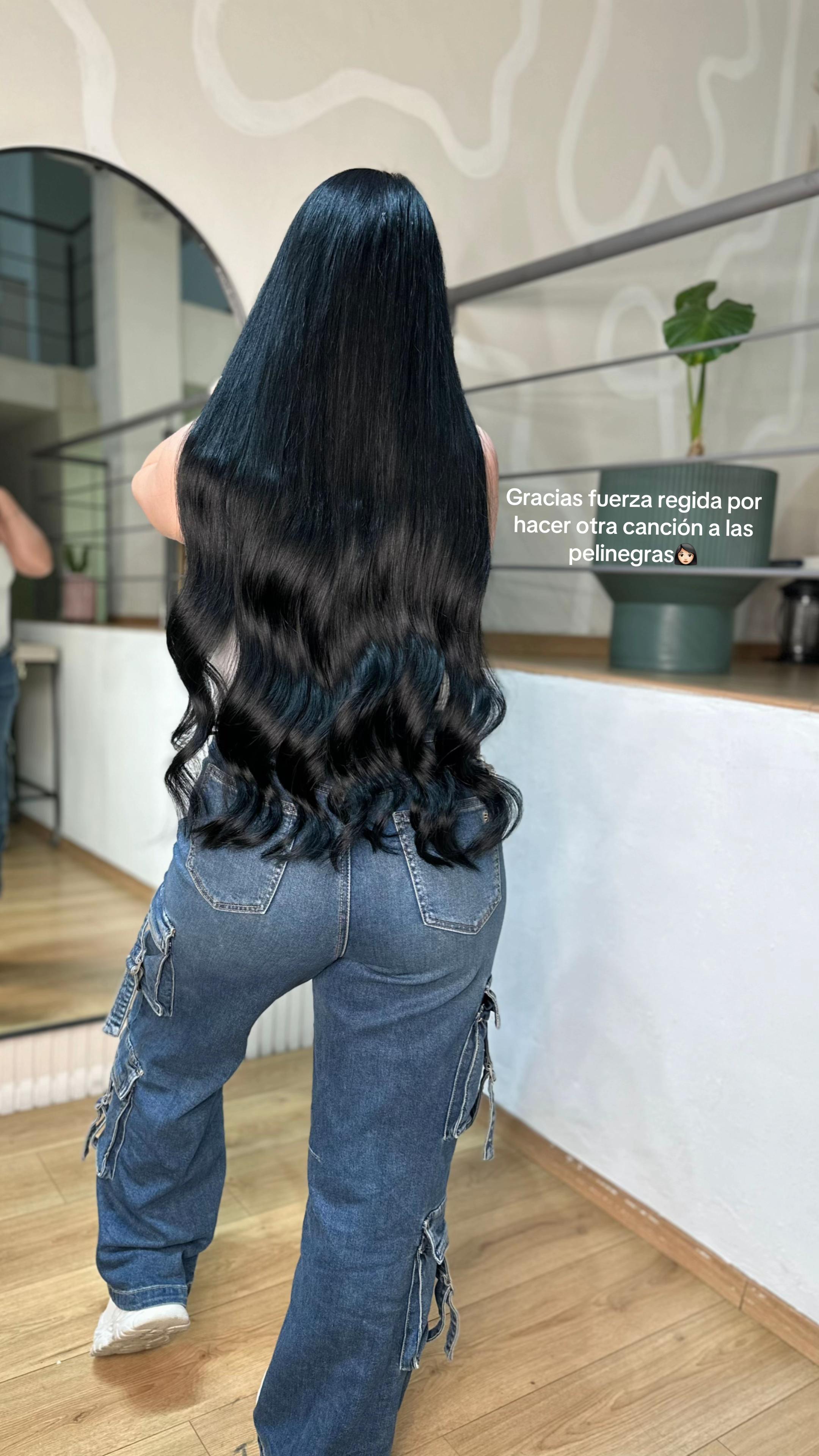@𝐚𝐧𝐚 𝐬𝐚𝐧𝐜𝐡𝐞𝐳 👩🏻