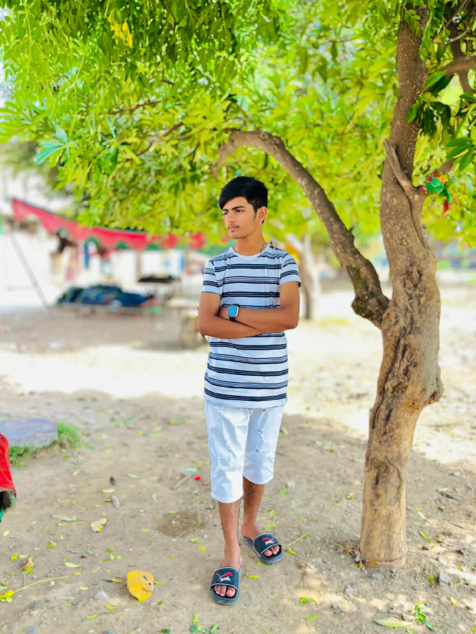 @Husnain🌸