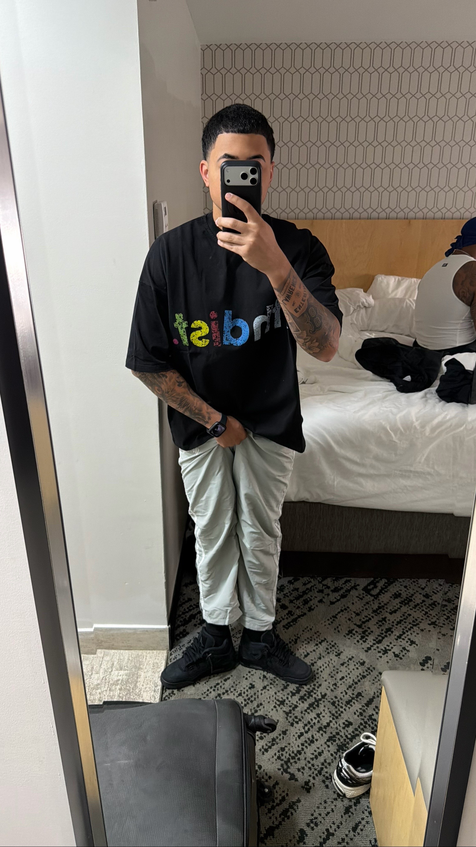 @withdahoodie_