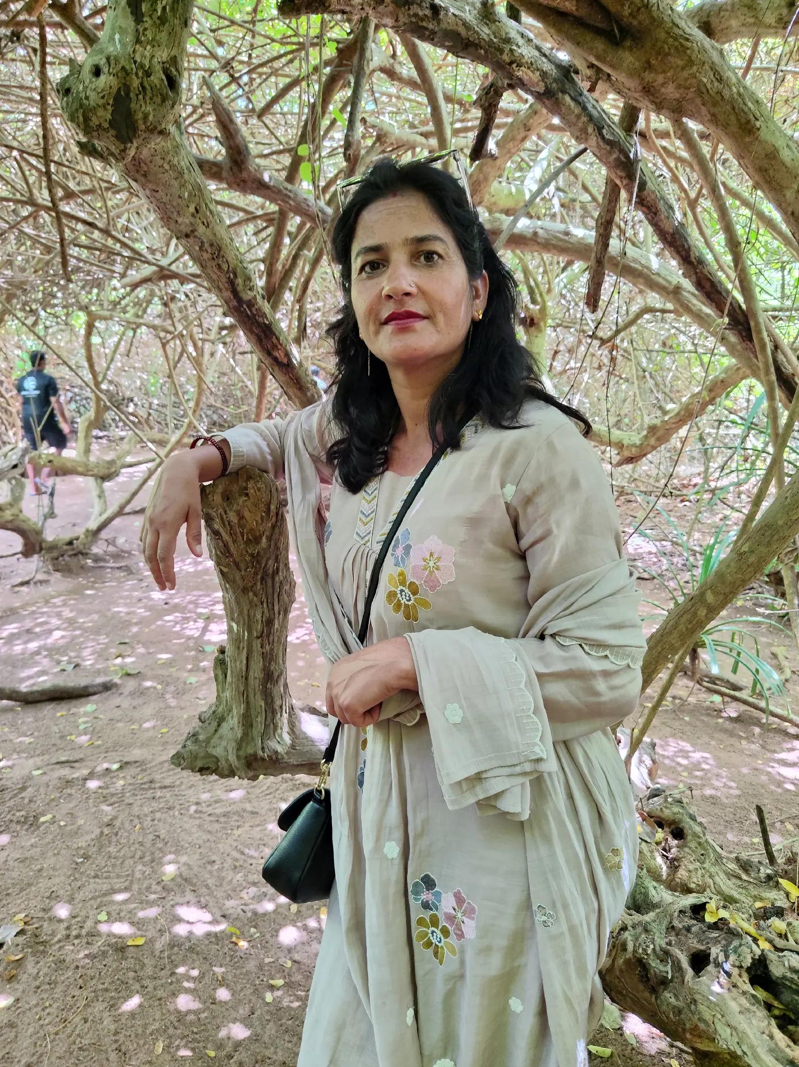 @Manju Panday