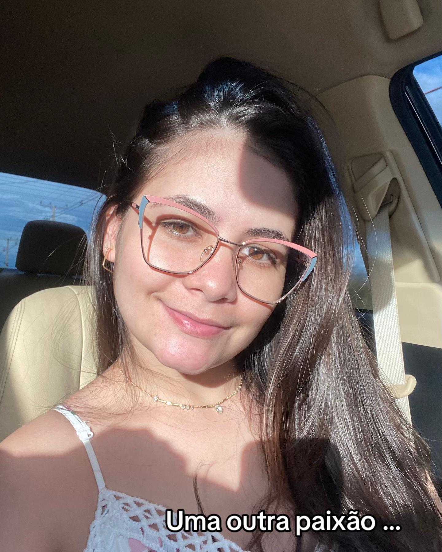 @Ana