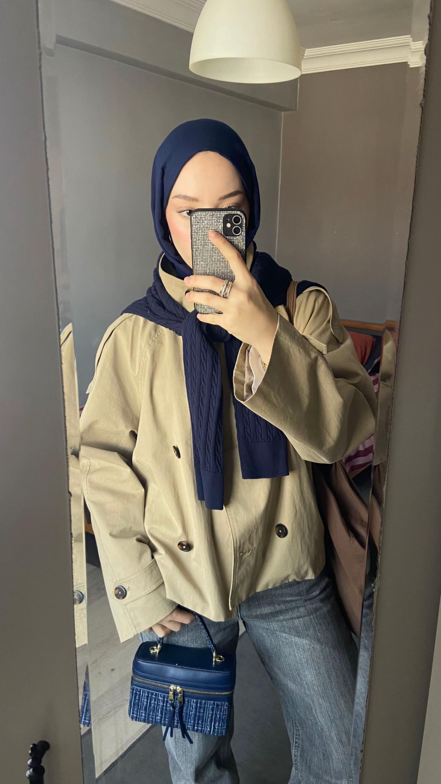 @nisaozbay