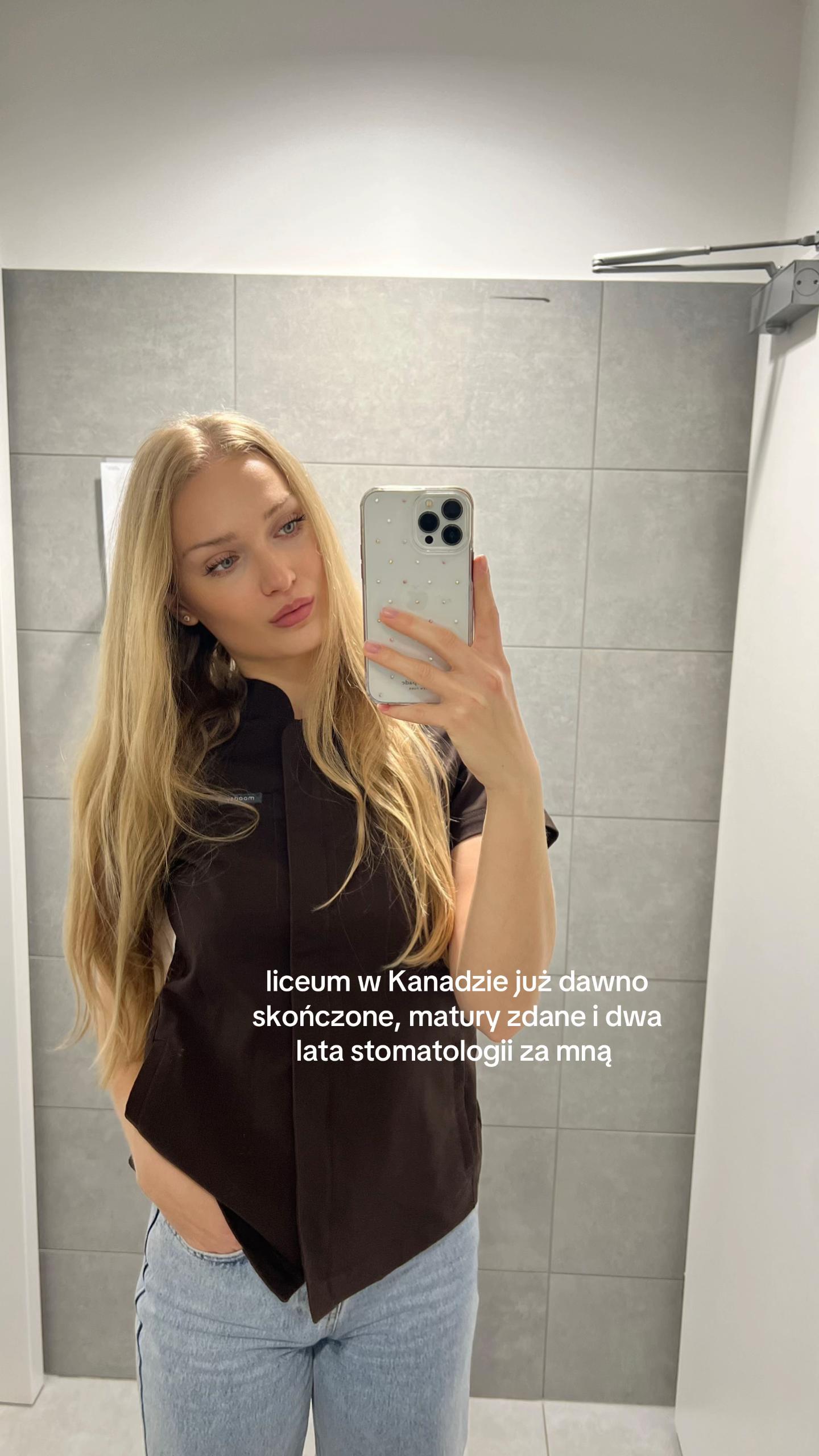@Soph🌸🩺🦷