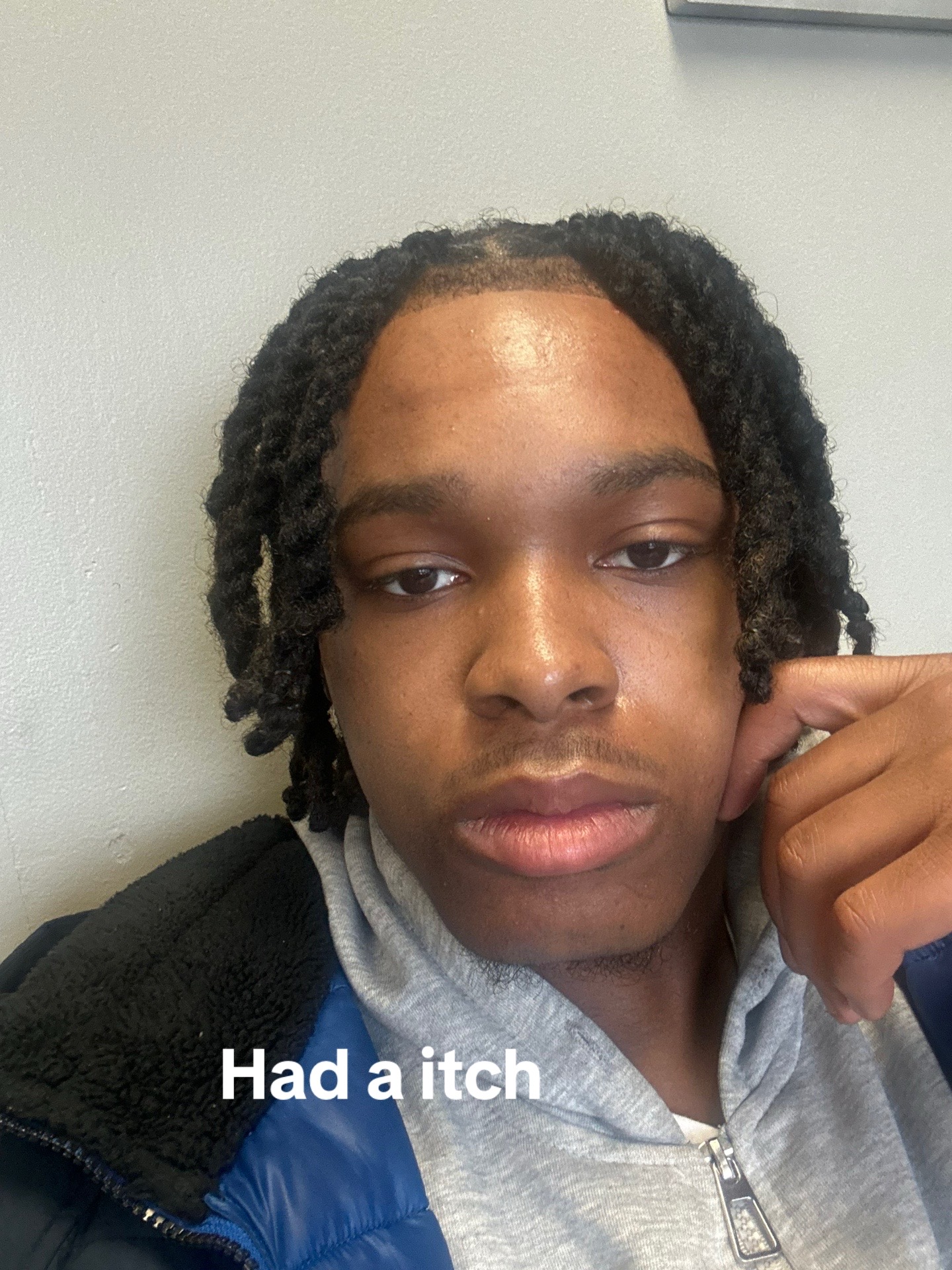 @Khi
