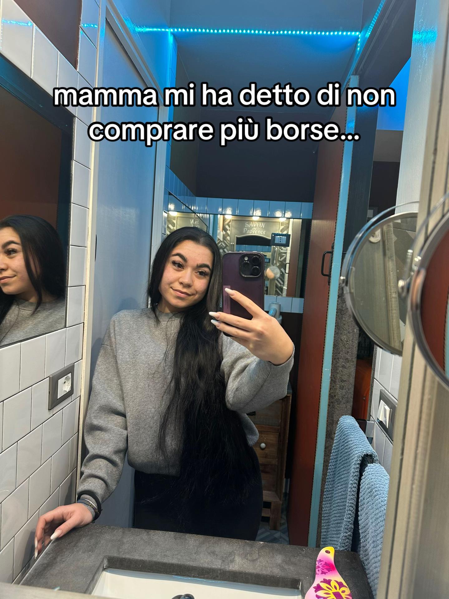 @nicolezepponi💘