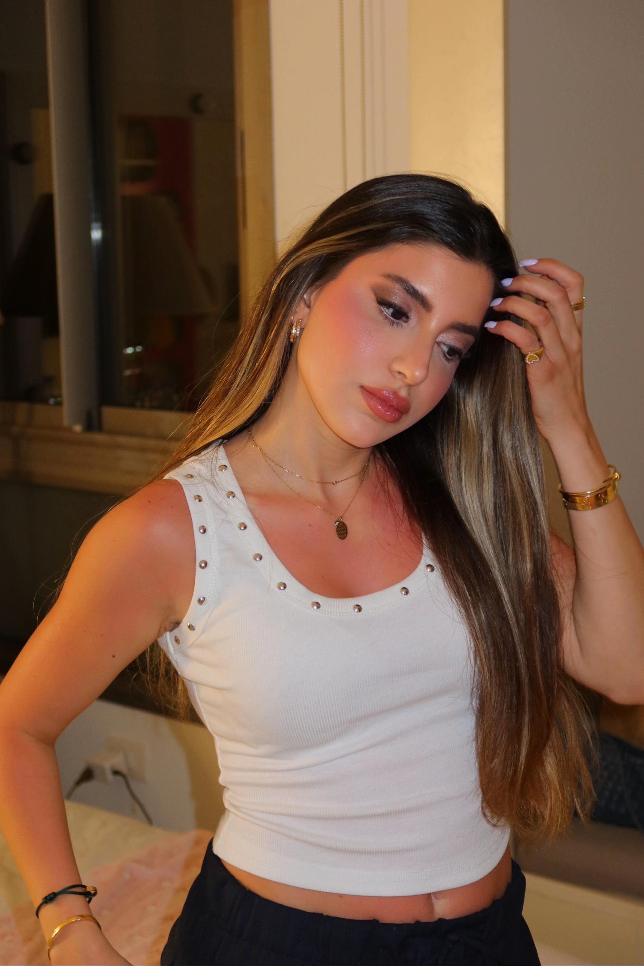 @Lilia Abdou