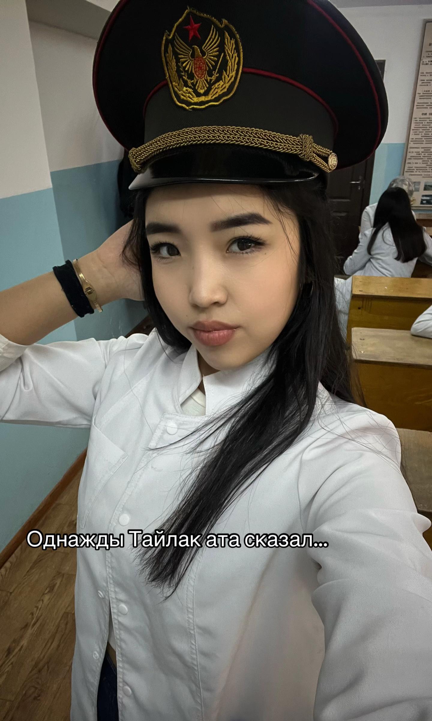 @akusyaa