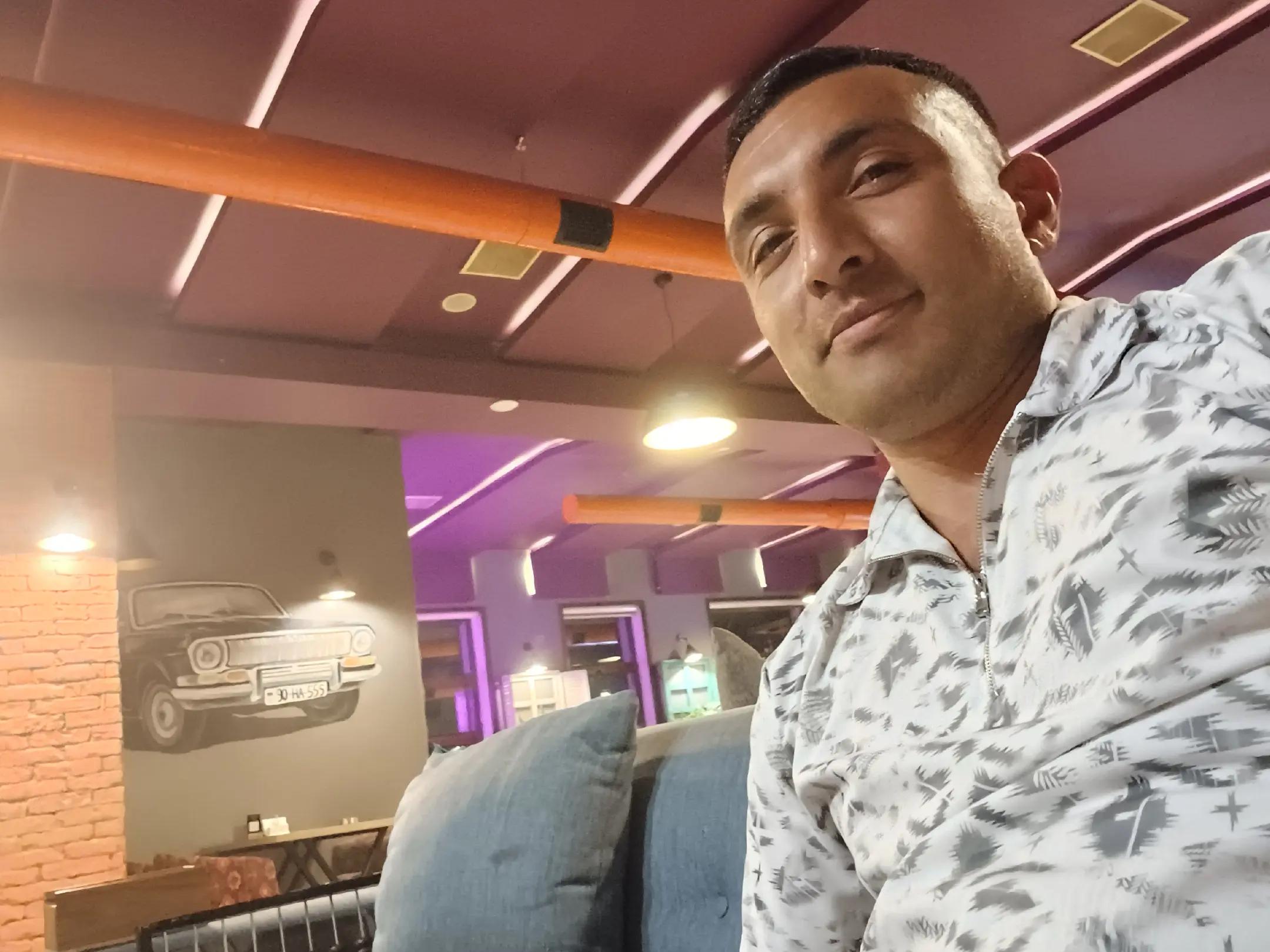 @Ali_7