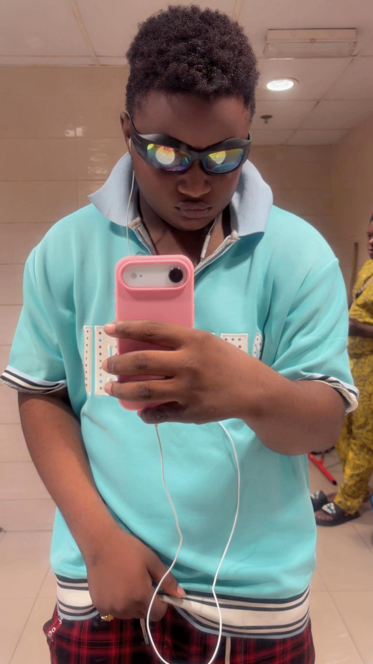 @smile gadget