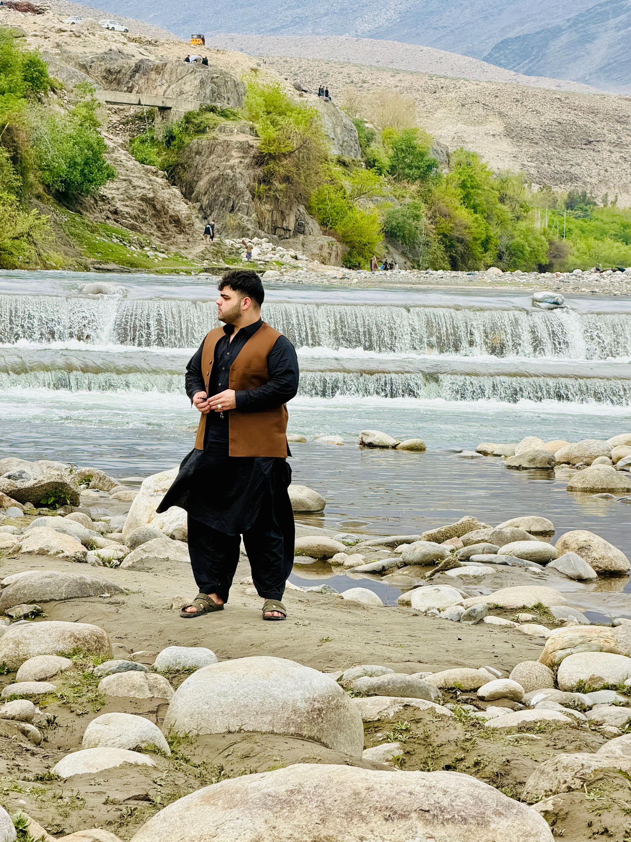 @حارث اعظمی