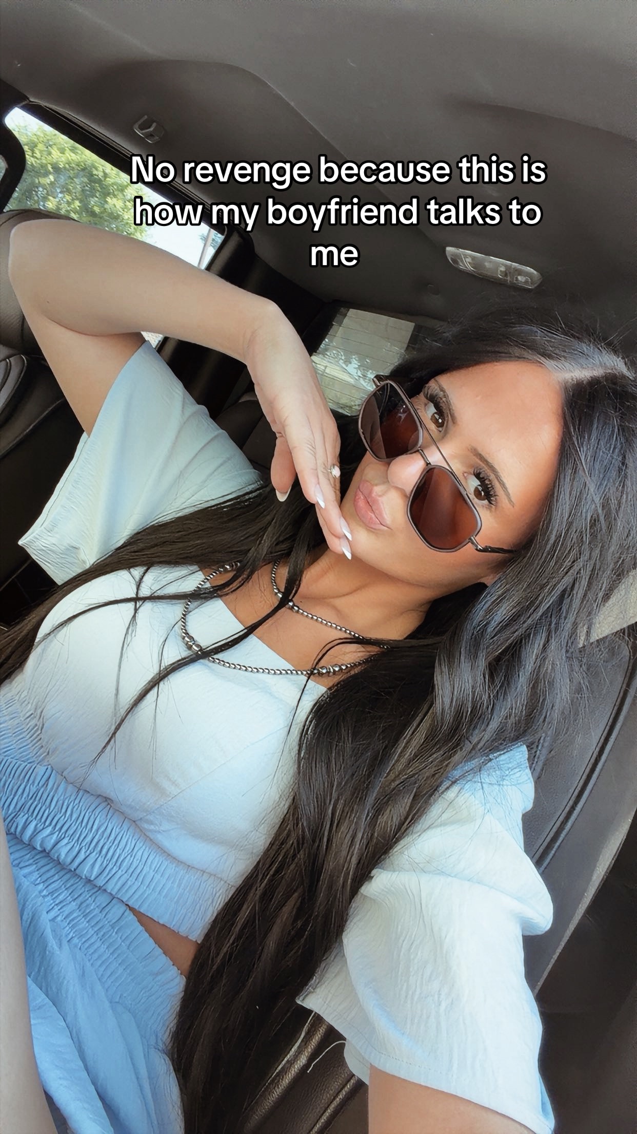 @Violet