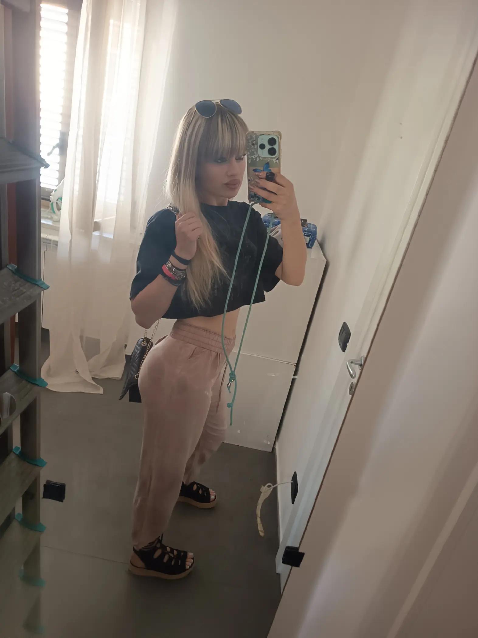 @Biondinaah