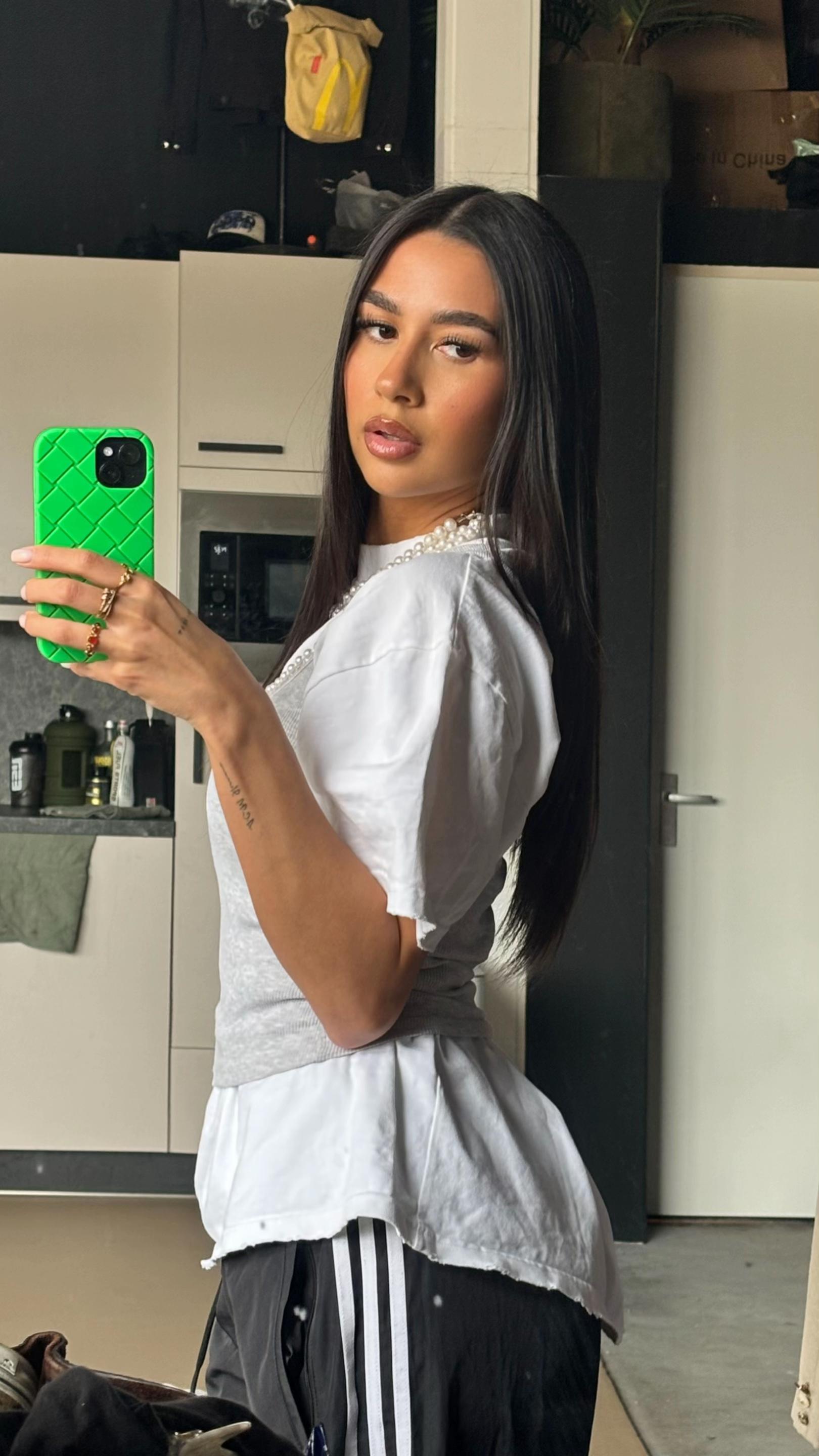 @Valiani Bonora