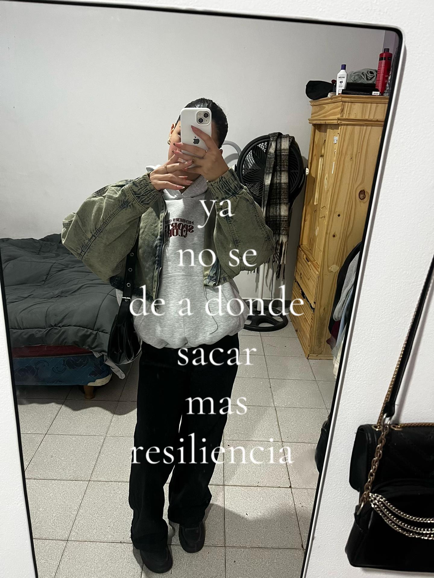 @Mia