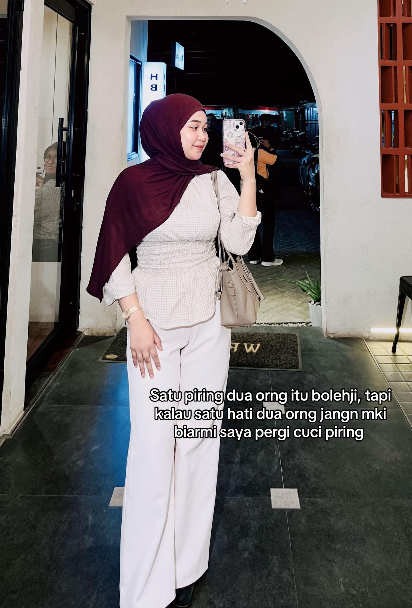 @Nitaa