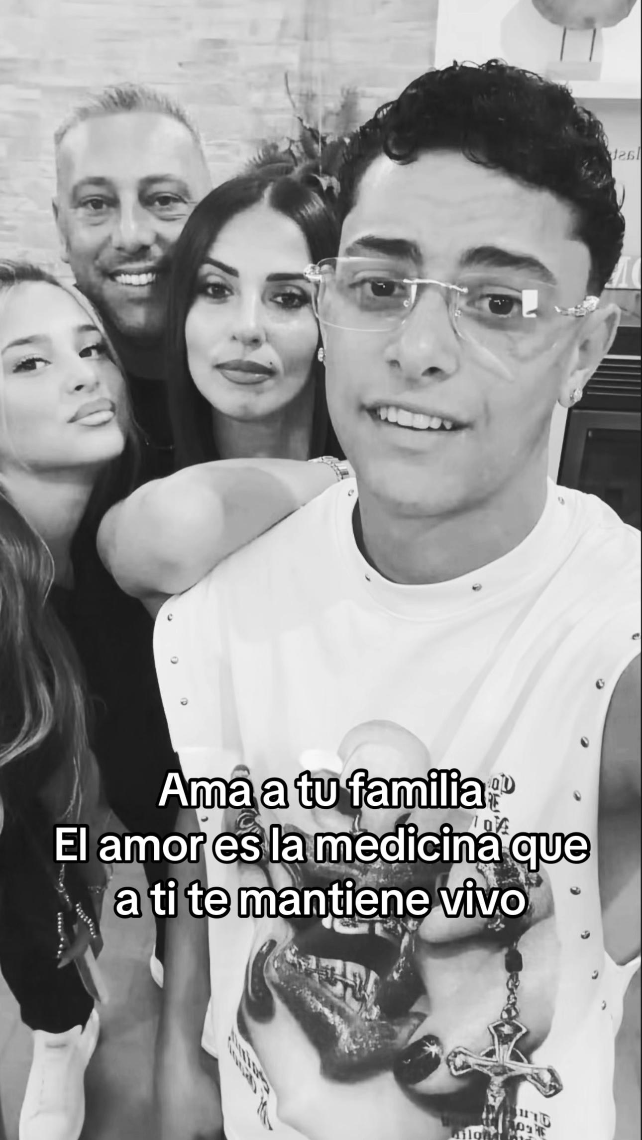 @Decaro