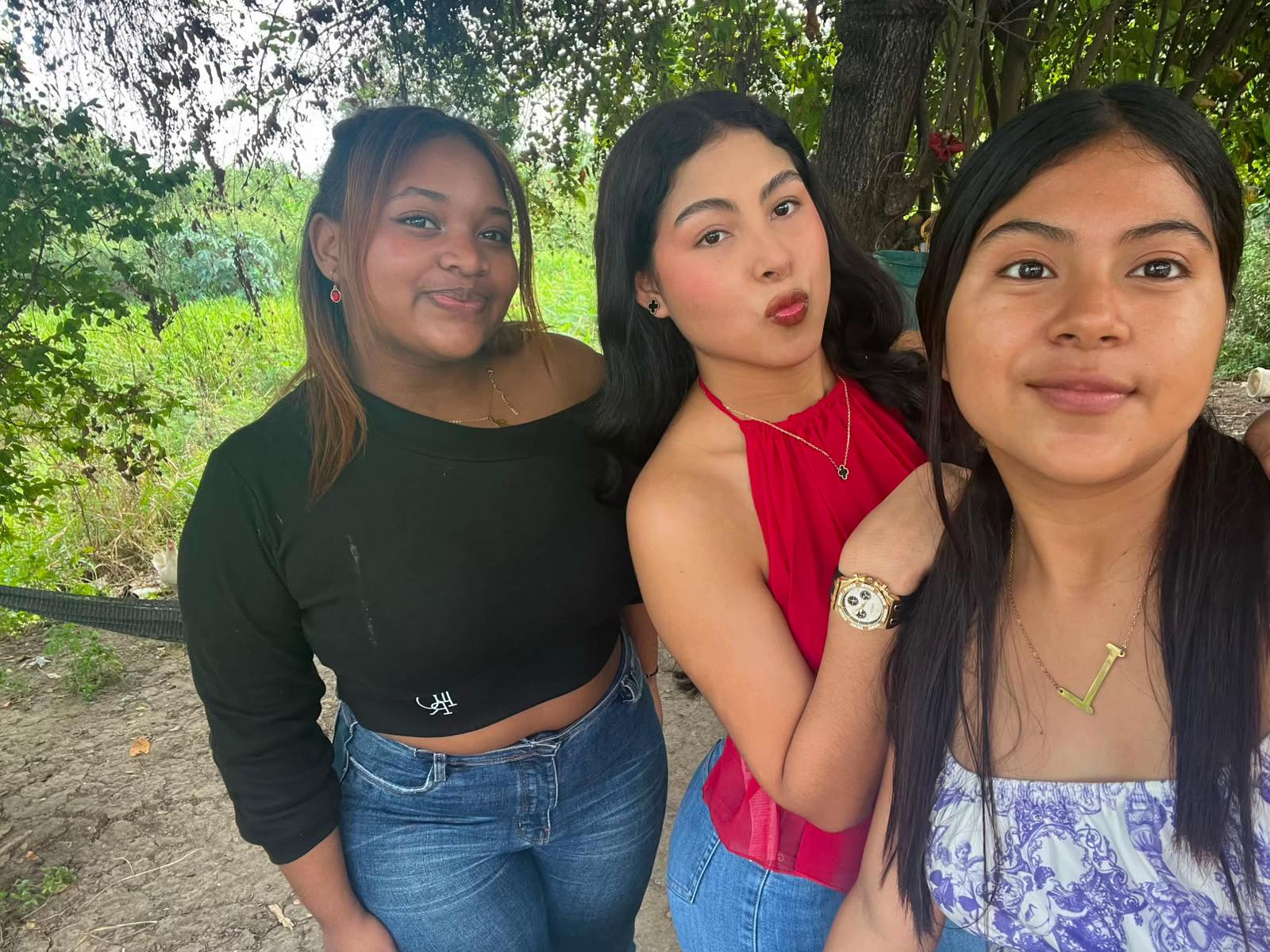 @LuisAna07