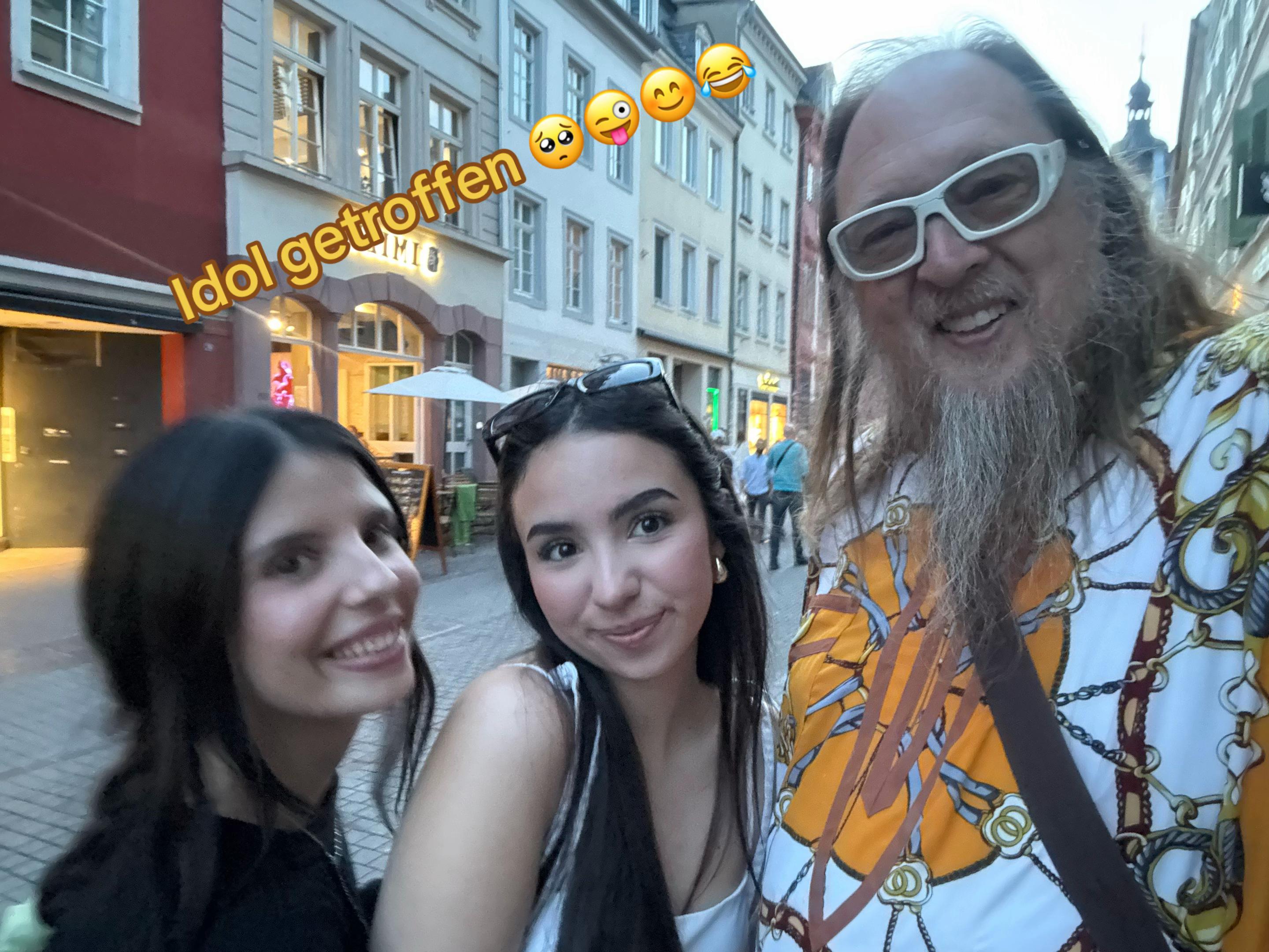 @Алекс