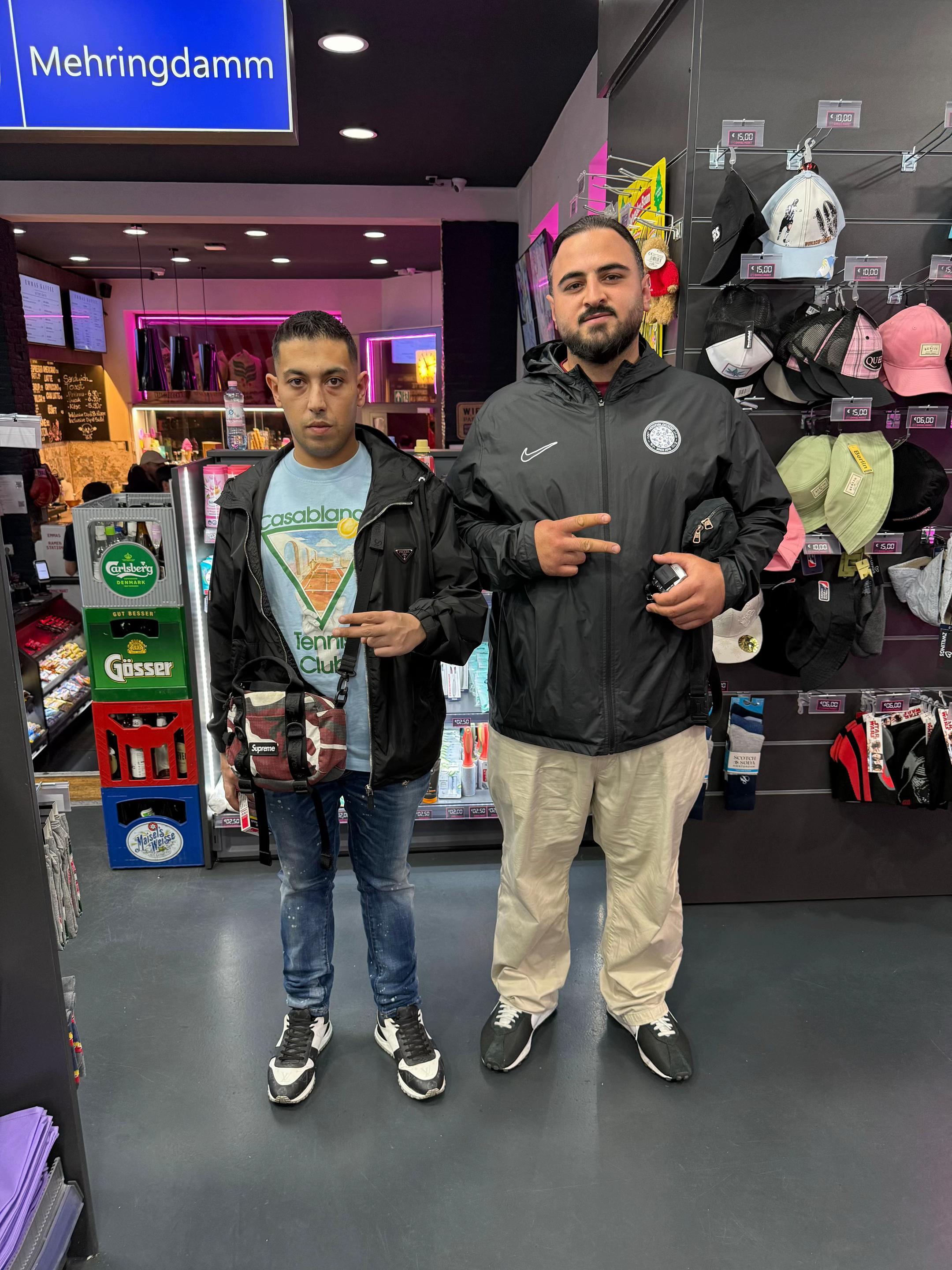 @hoodblogs_og