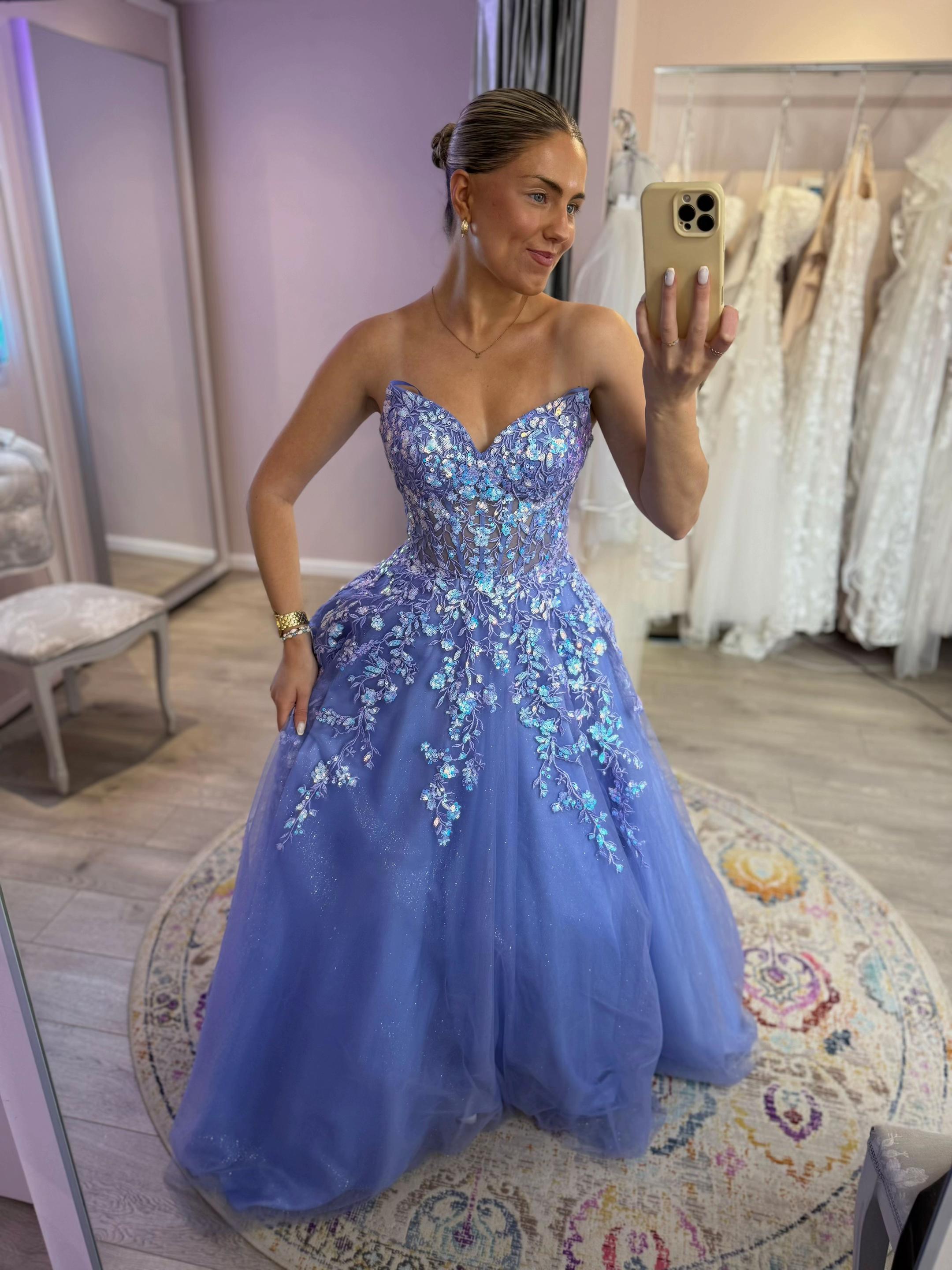 @Prom Lancaster