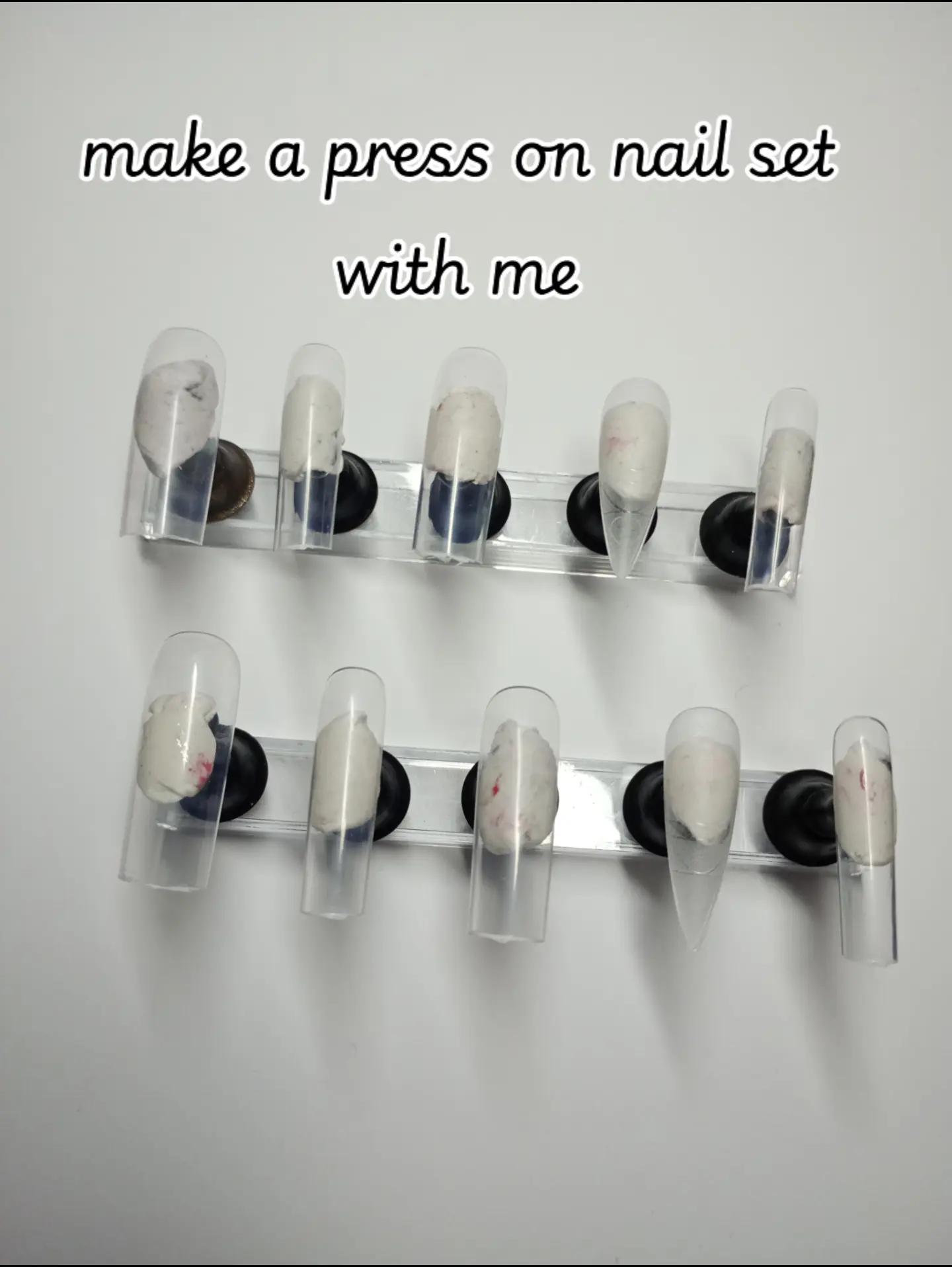 @Venom Nails