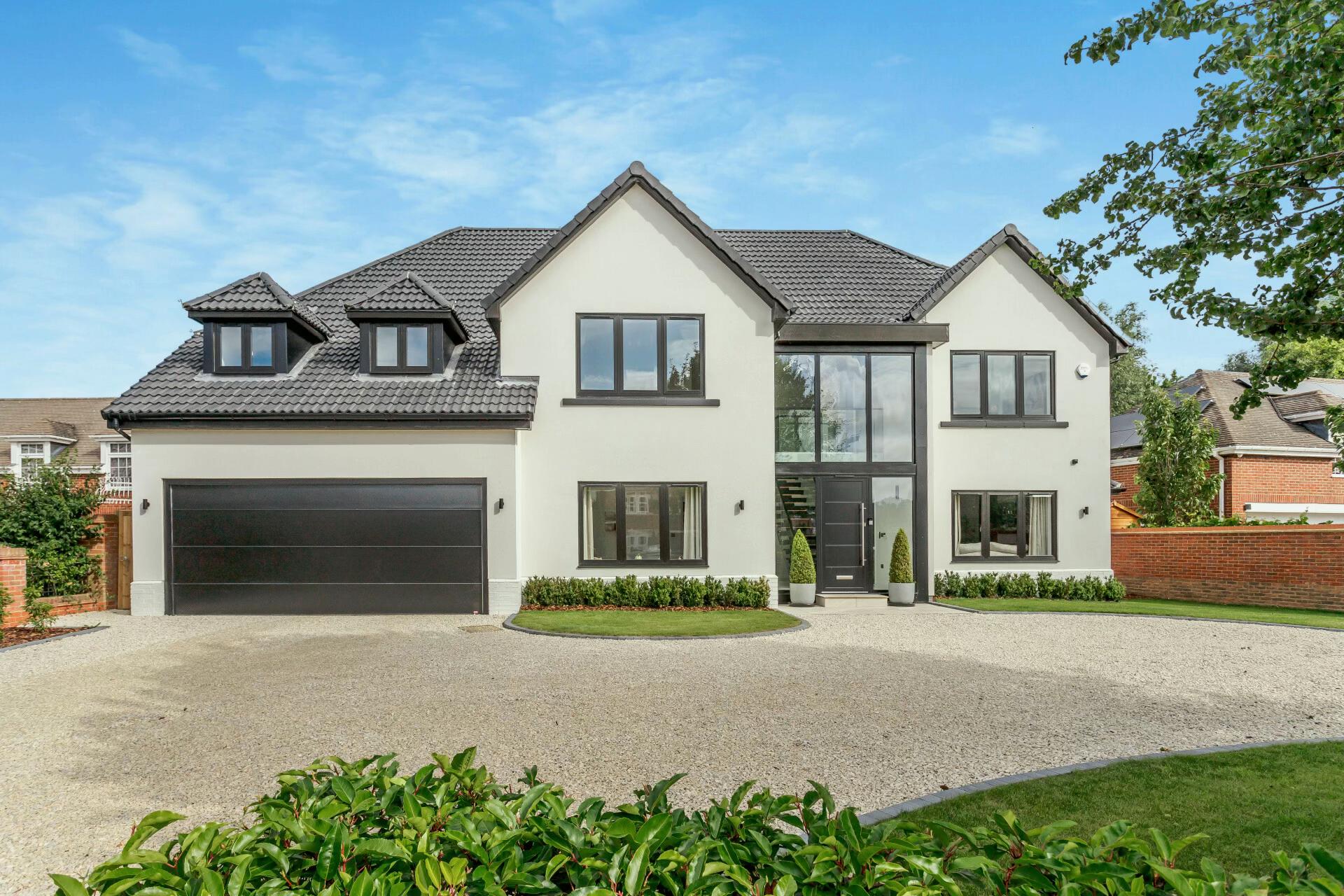 @Upscale Developments UK 🇬🇧