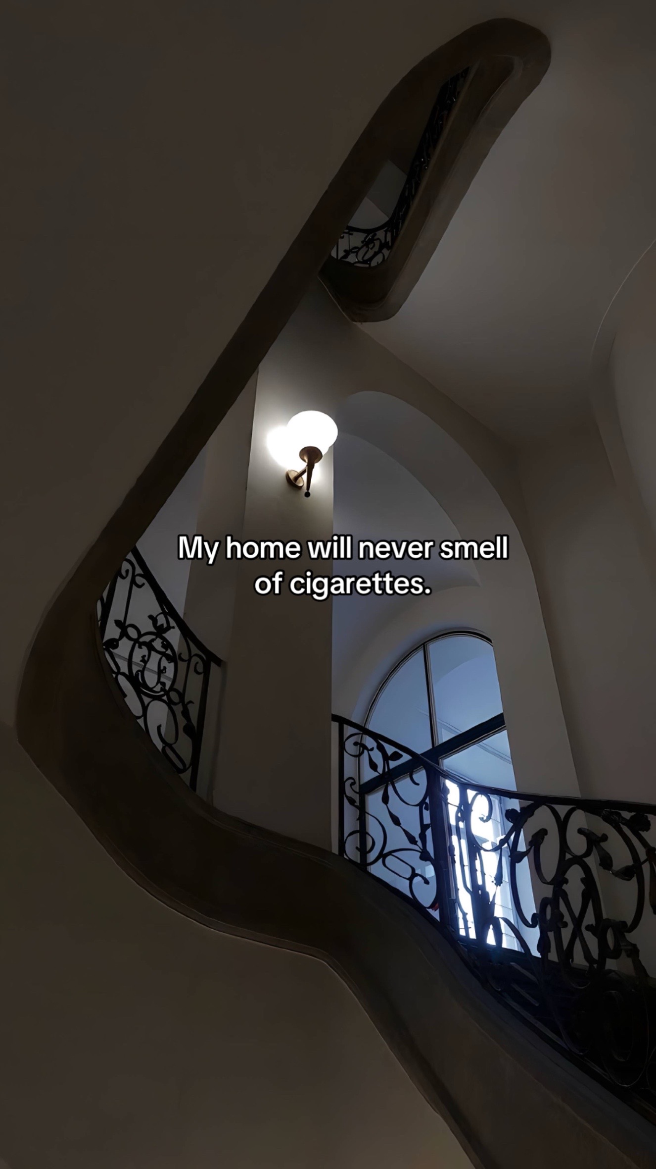 @️