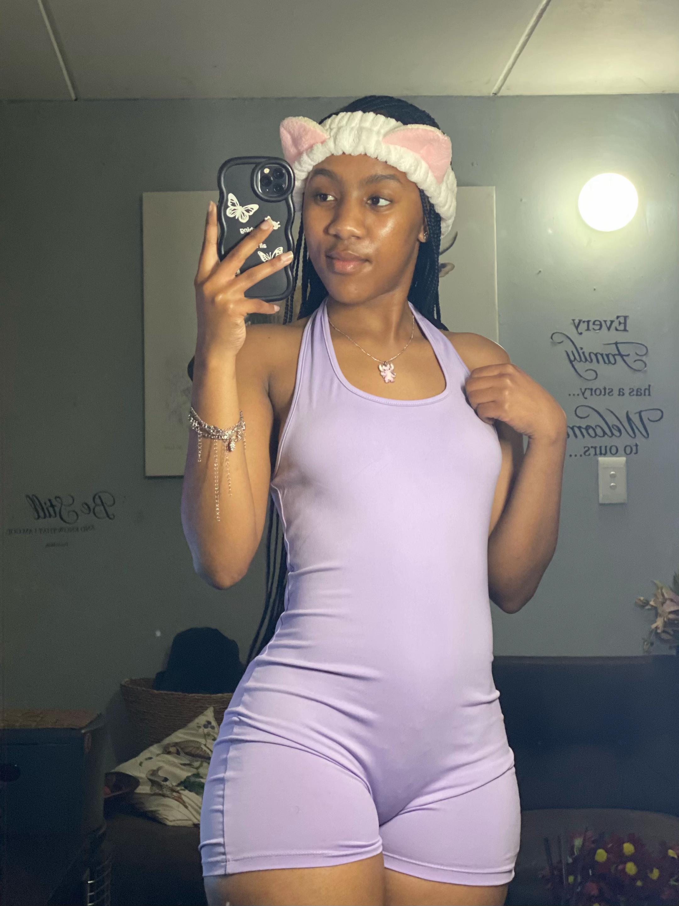 @Zee.🎀