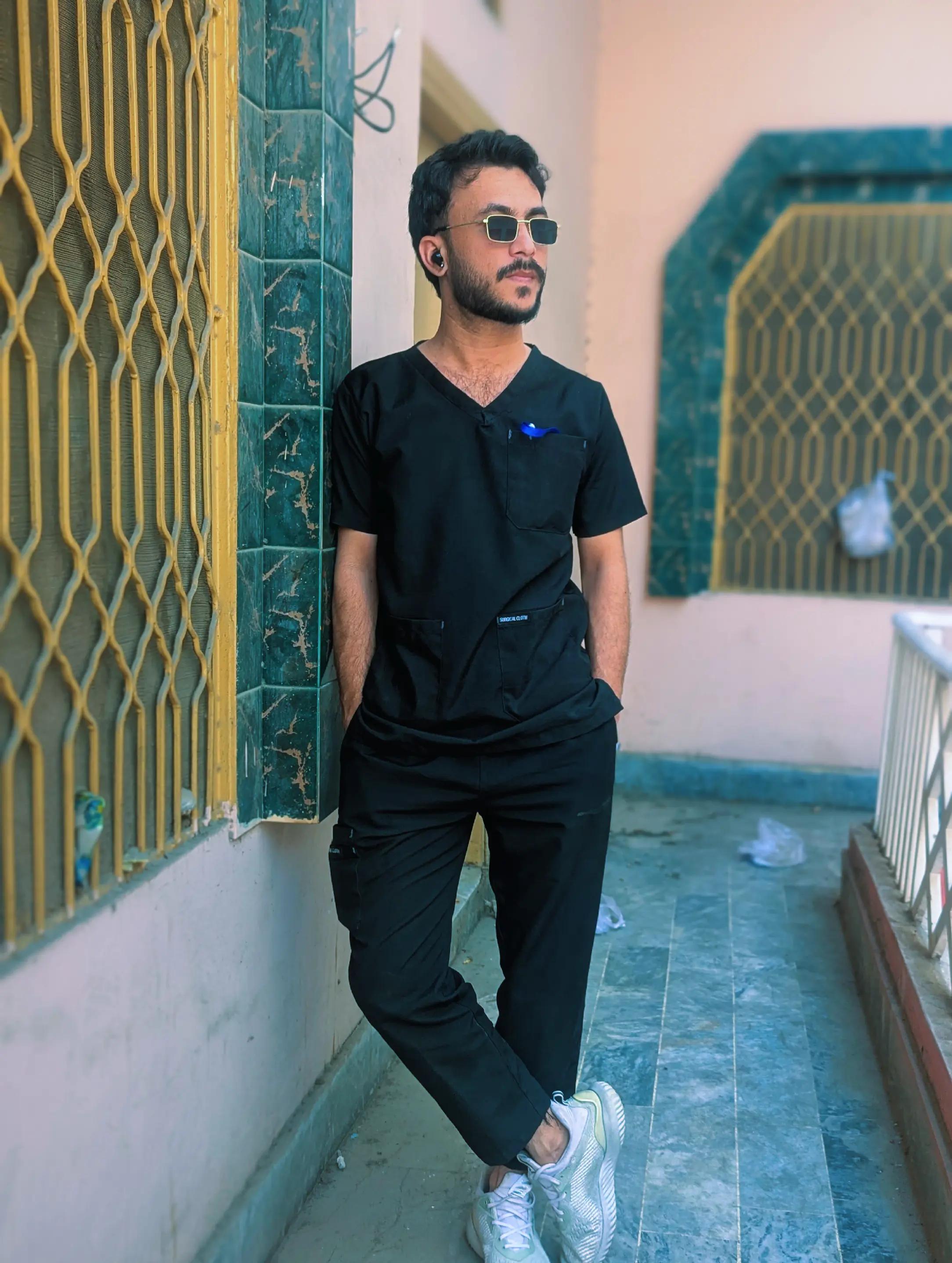 @ع