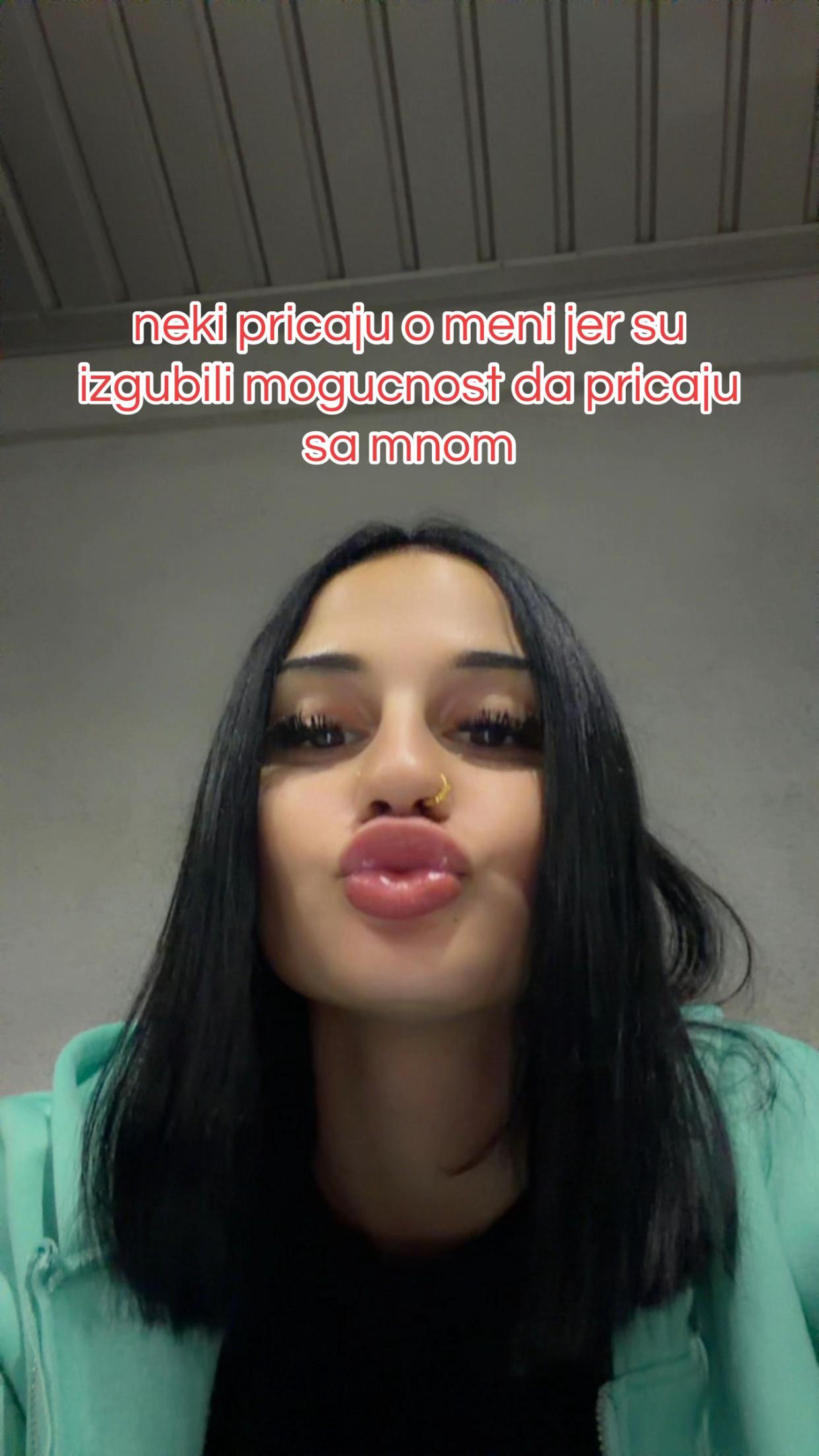 @nijenejraje
