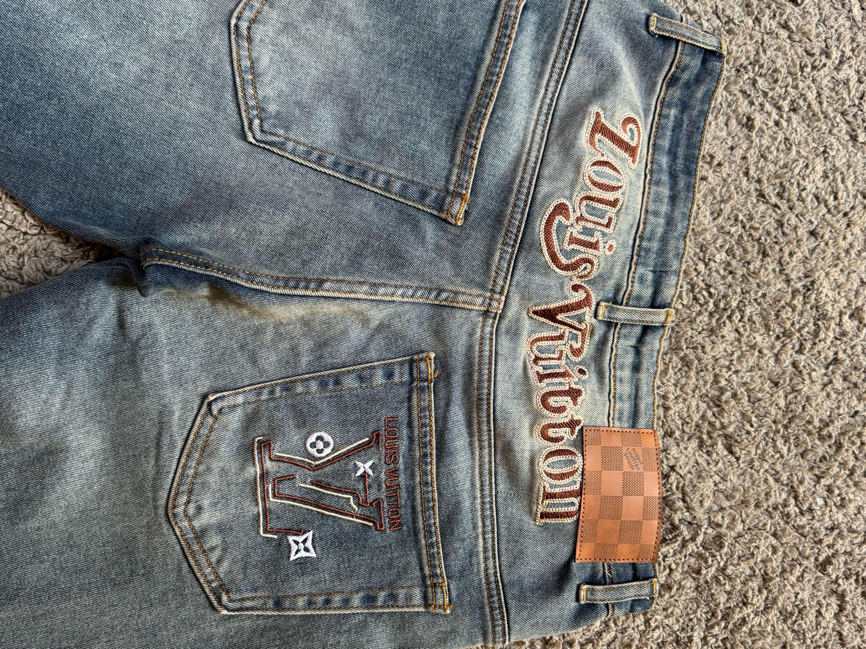 @Raqi Mens wear