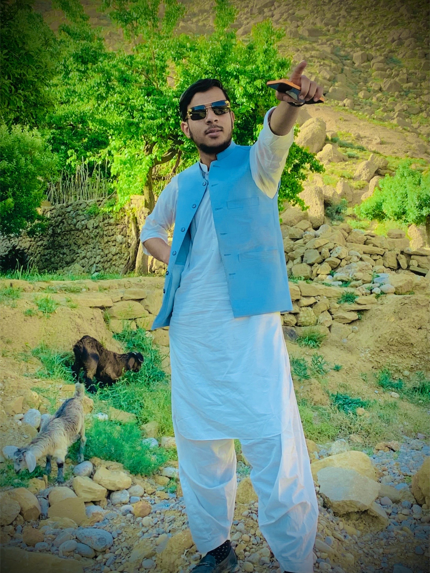 @Alyas khan