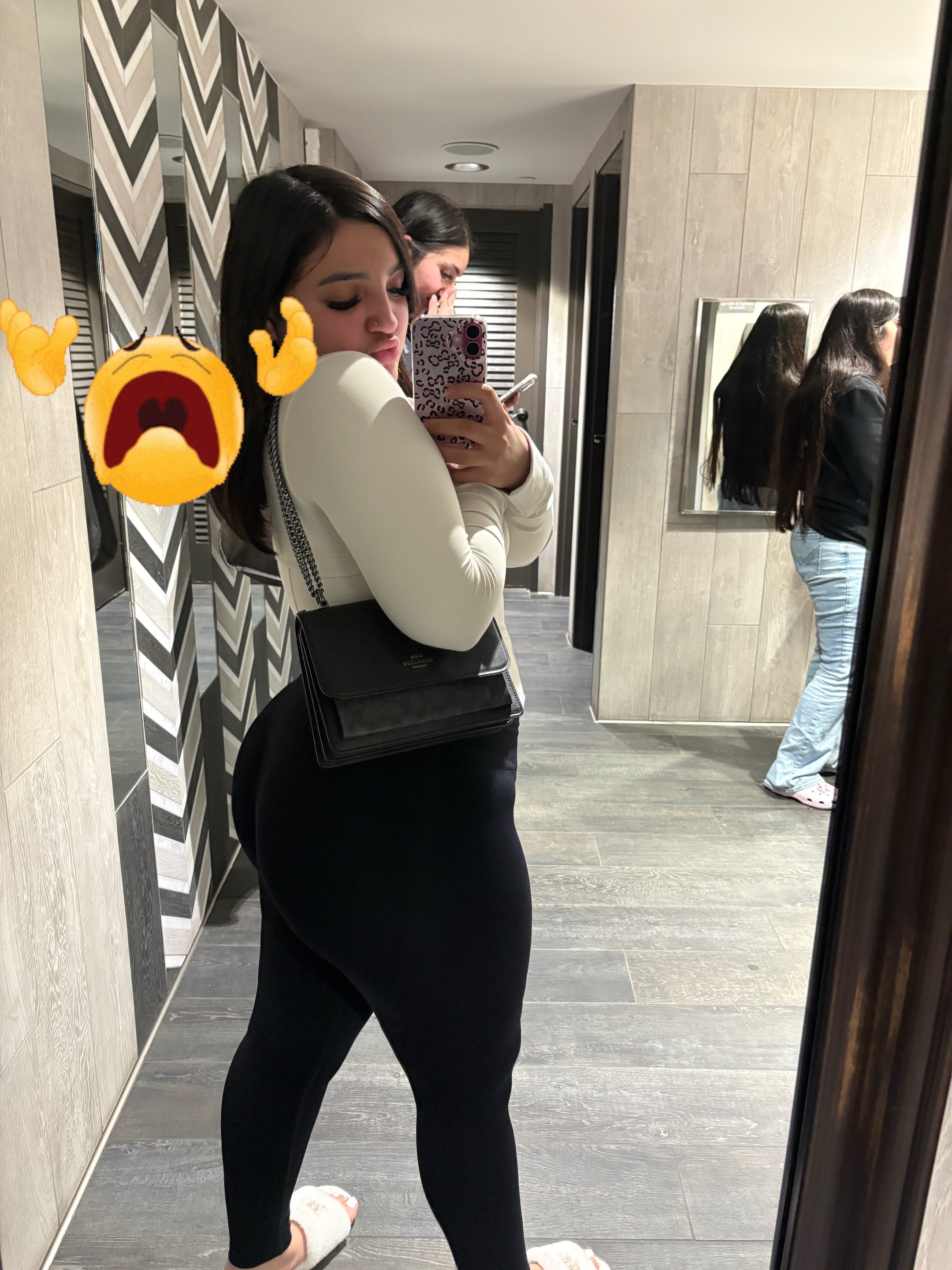 @lesliebandz🧚🏼&zwj;♀️