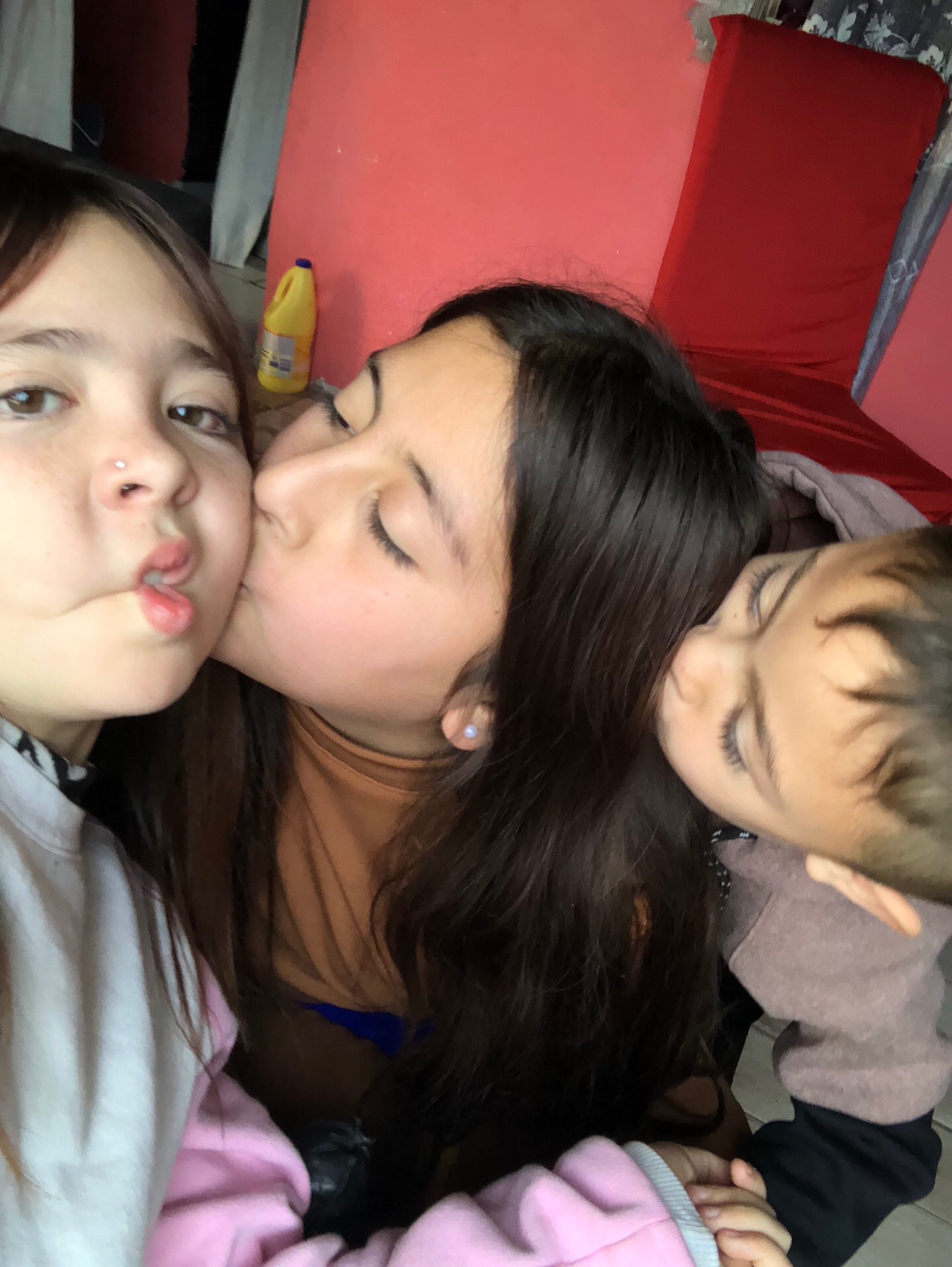 @zoe.ramirez 250✨️🖕