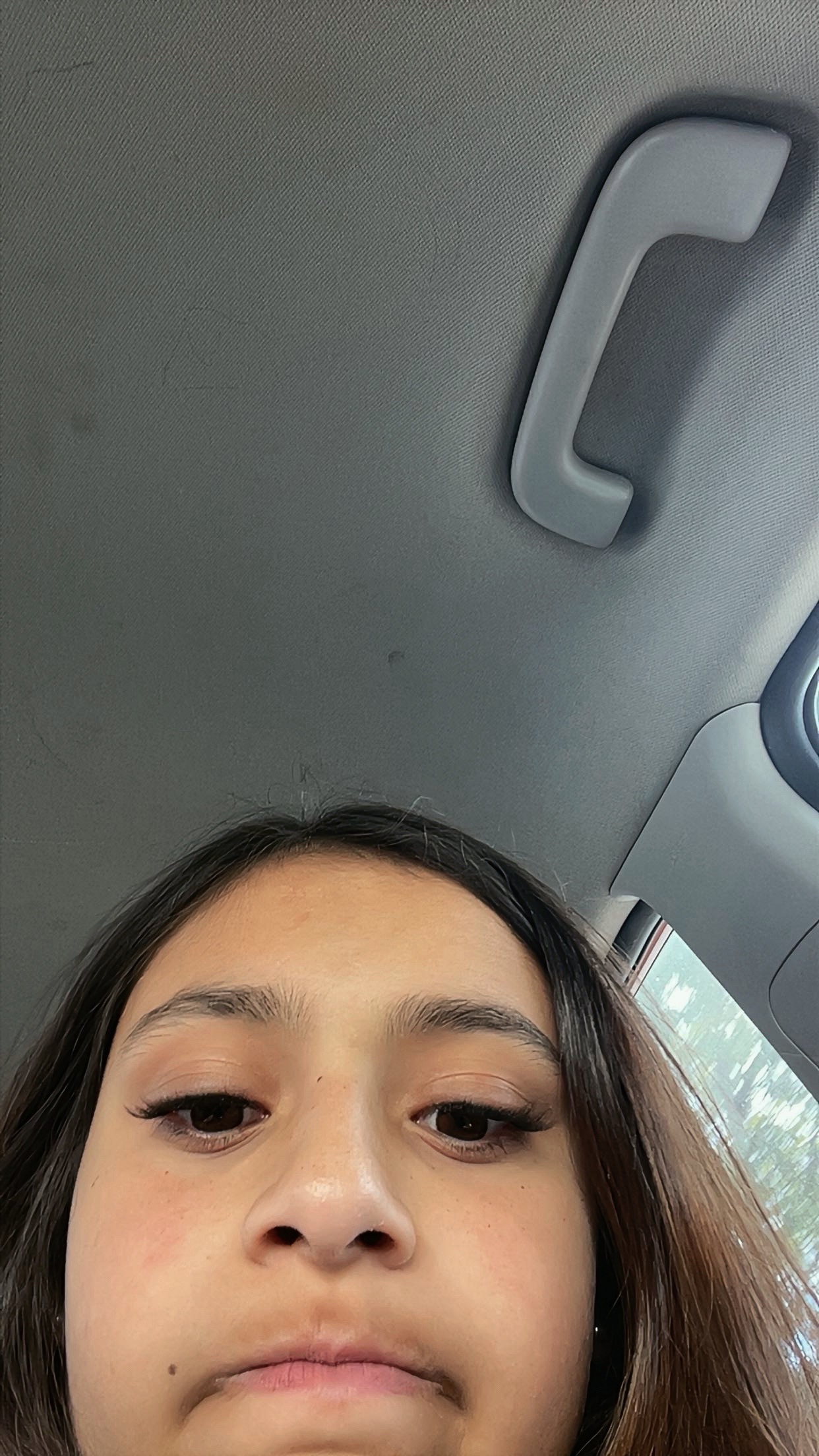 @ayvuh